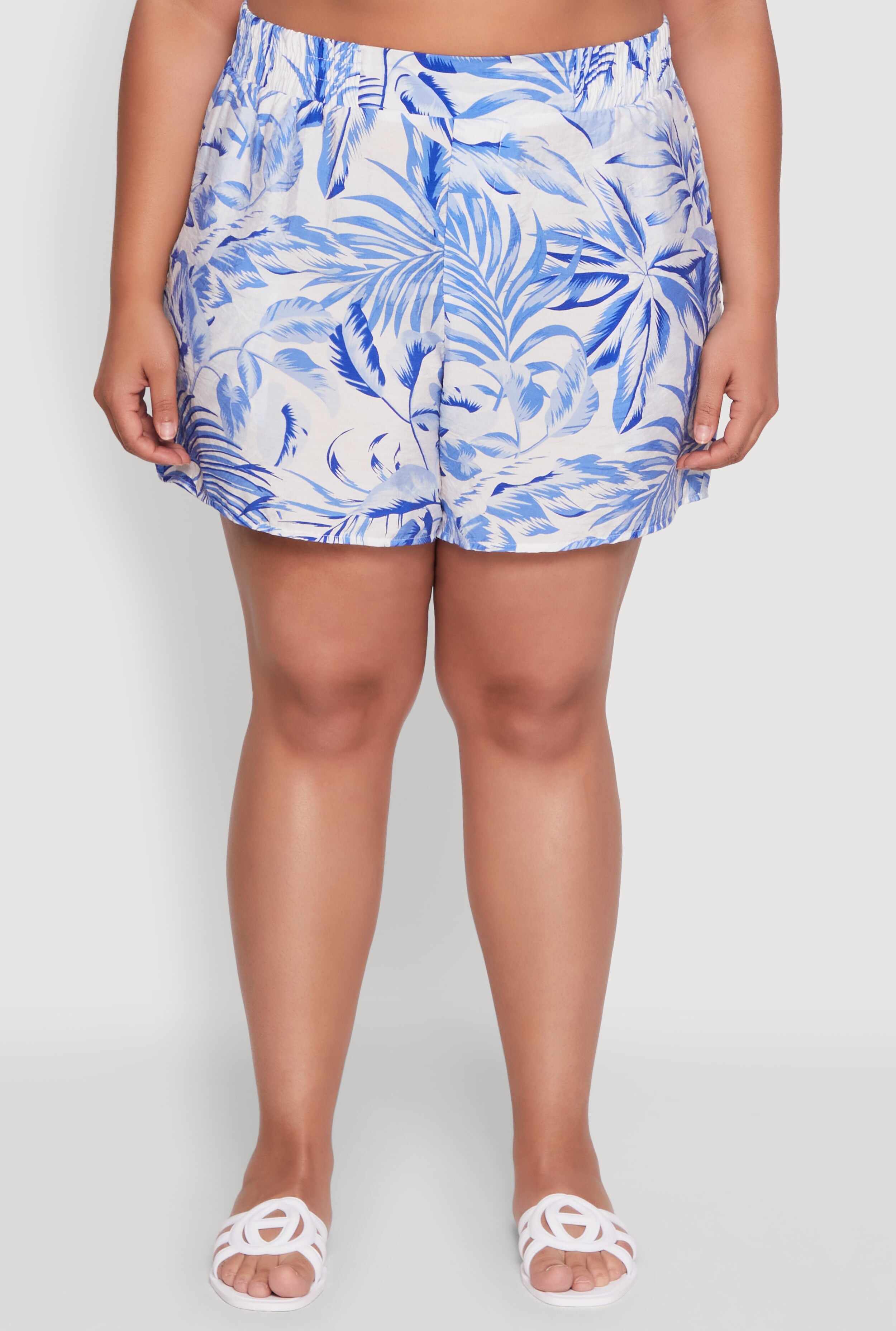 Plus Size Trendy High Waisted Leaf Print Shorts