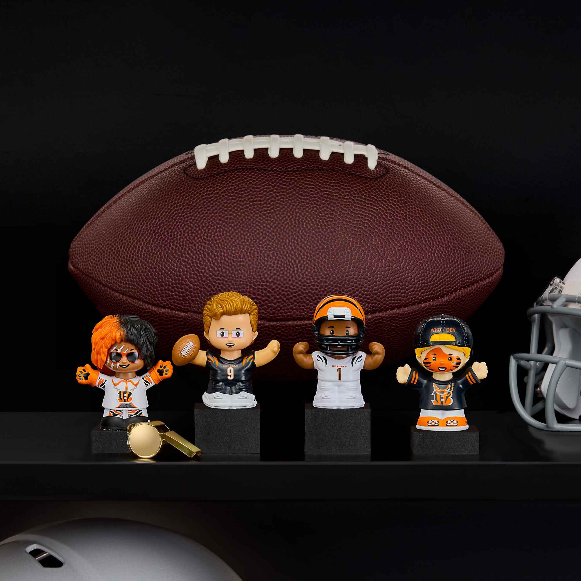 🏈NFL Little Doll Sets | Fan Gift