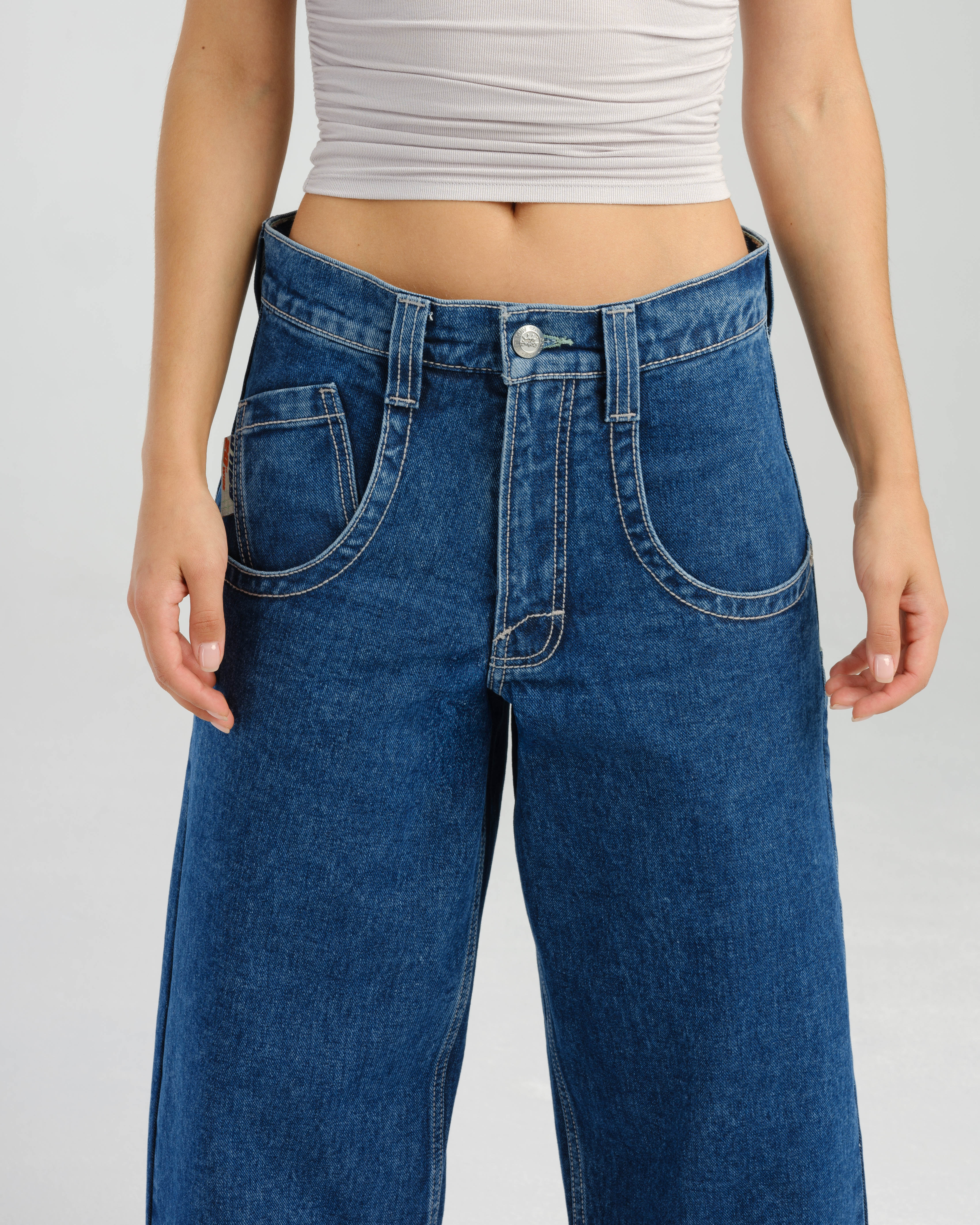 W1169 Low Down Deck. 20