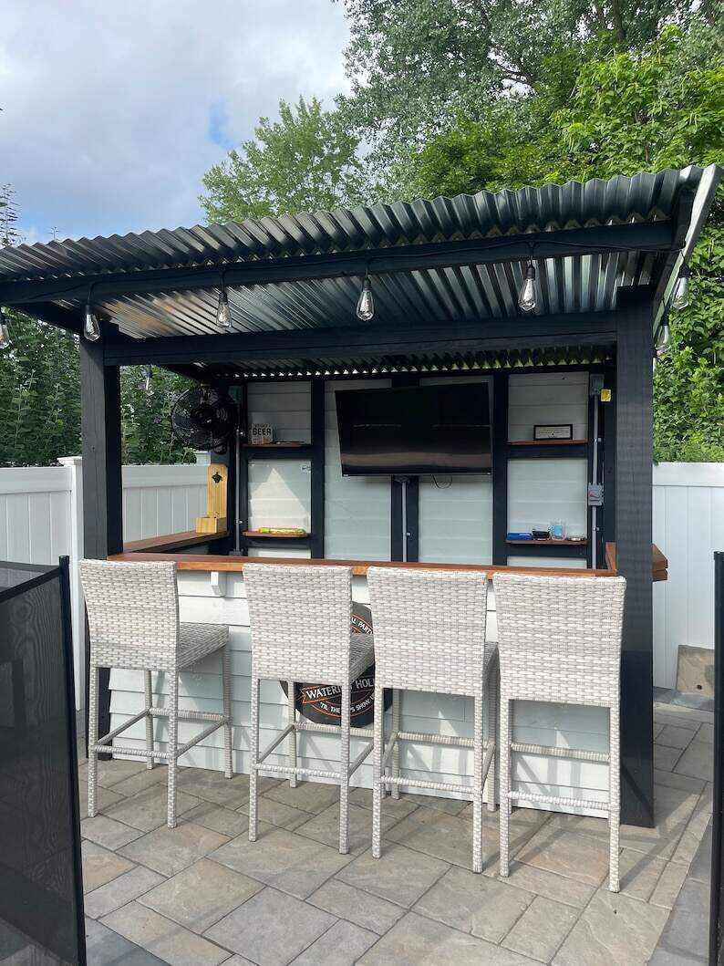 Bars To Yards US outdoor bar, patio, poolside bar, backyard fun, beer, alcohol games, sports bar, summer, family bonding, tavern, summer fun