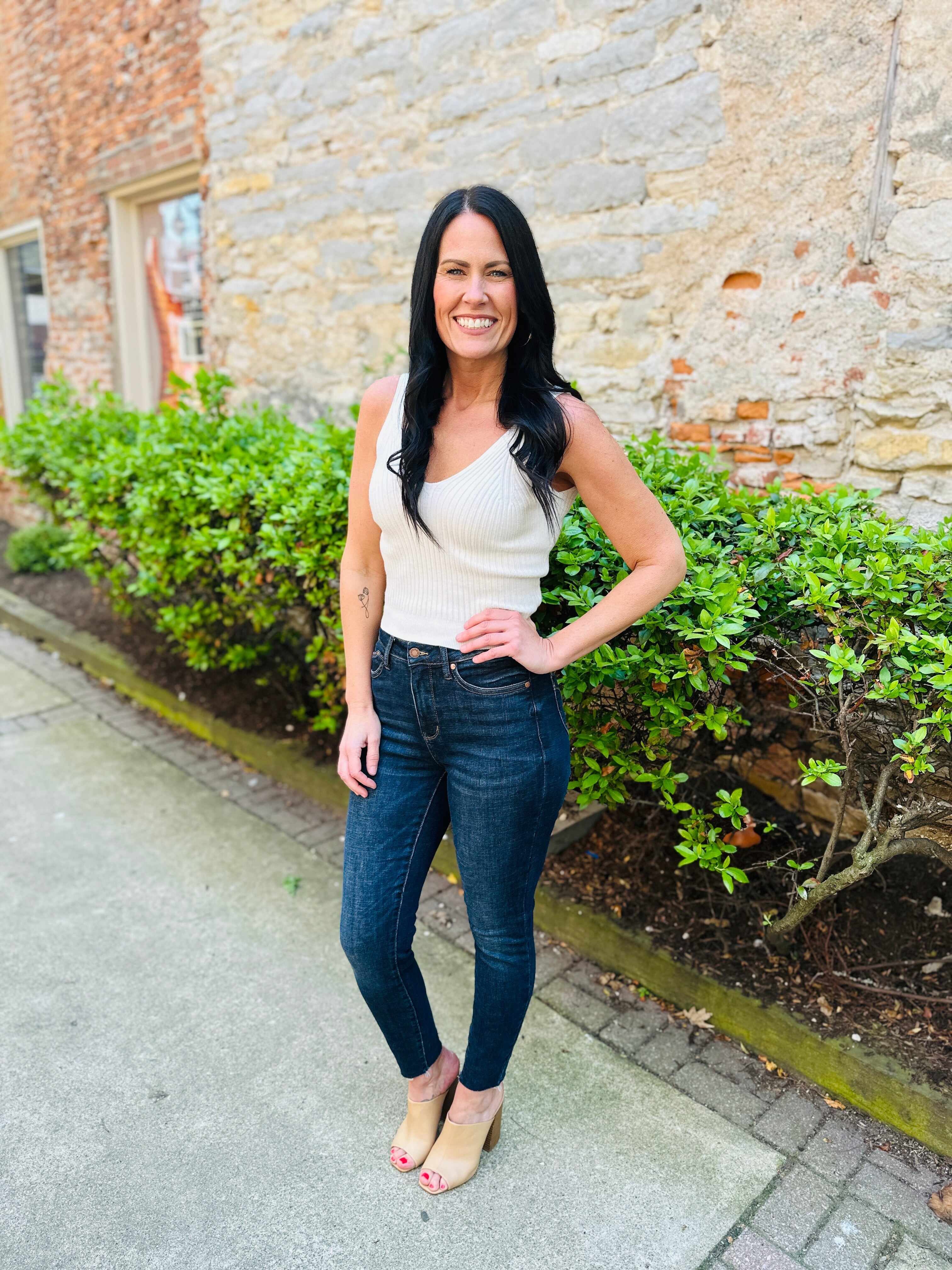 MARKDOWNS! Tummy Control and Butt Lifting Skinny Jeans in Reg/Curvy The Trifecta Fourth Restock!