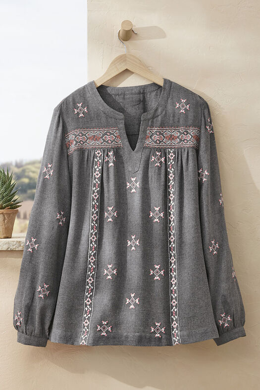 Luna Vista Geometric embroidery Blouse