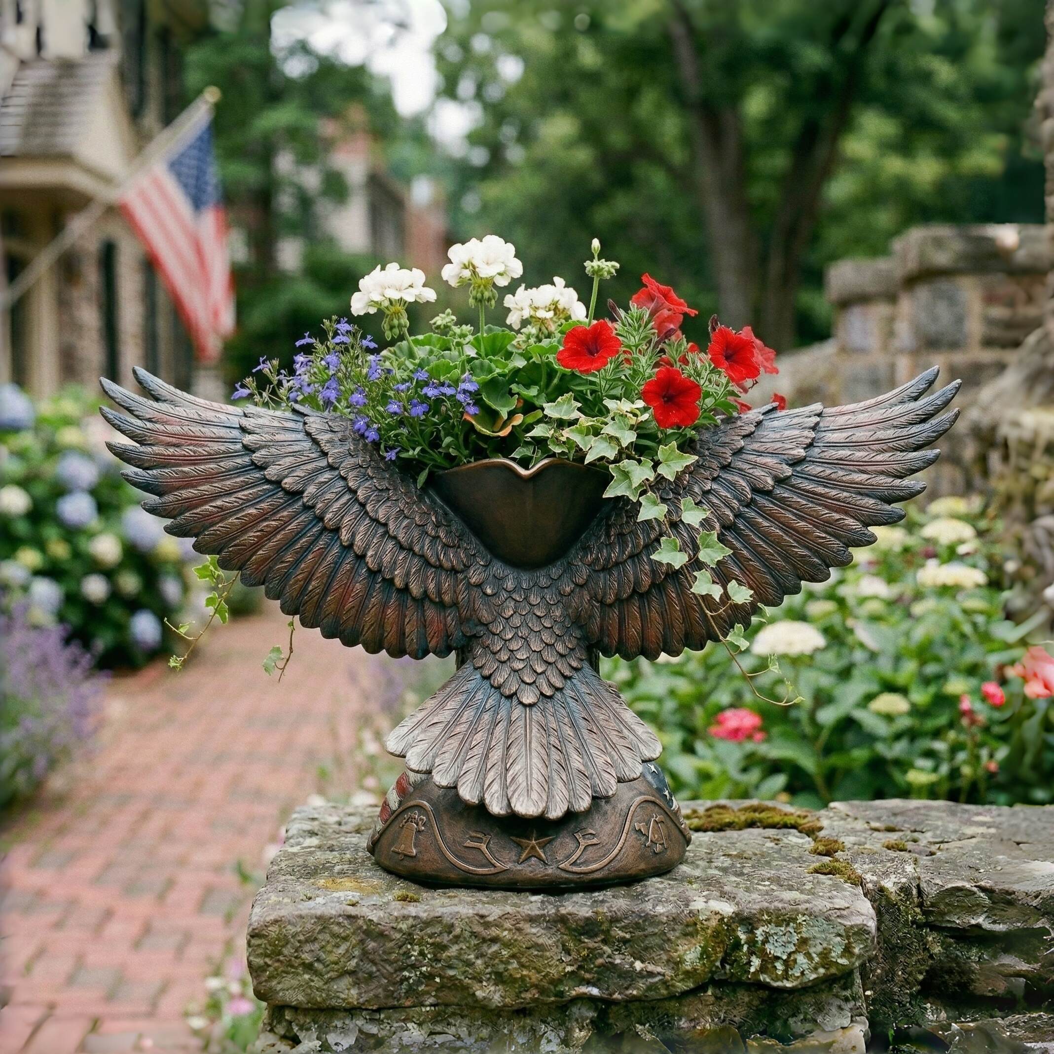 American Eagle 250th Anniversary Legacy Planter