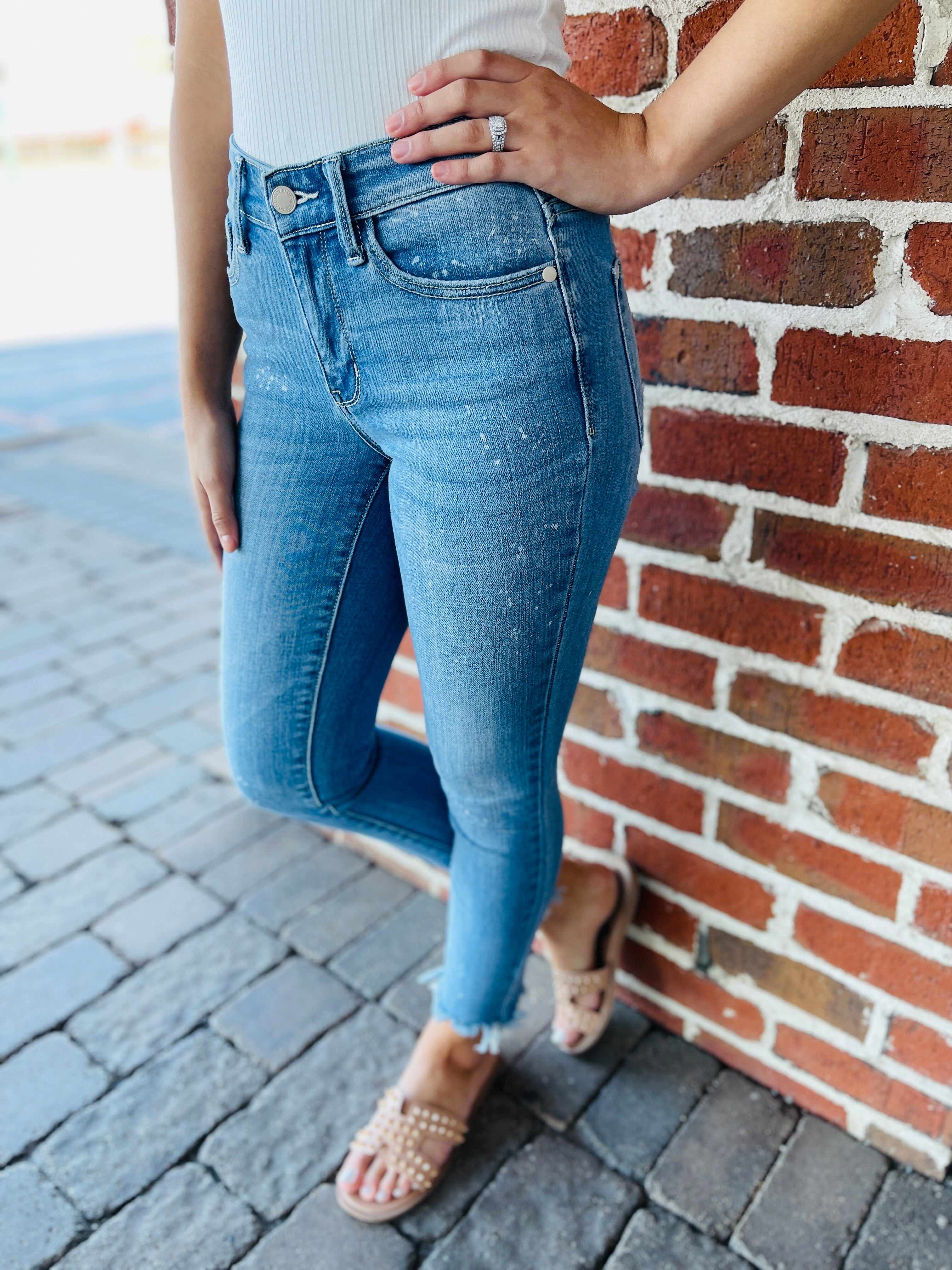 PLUS/REG Bad And Bleachy Bleached Shark Bite Hem Skinnies