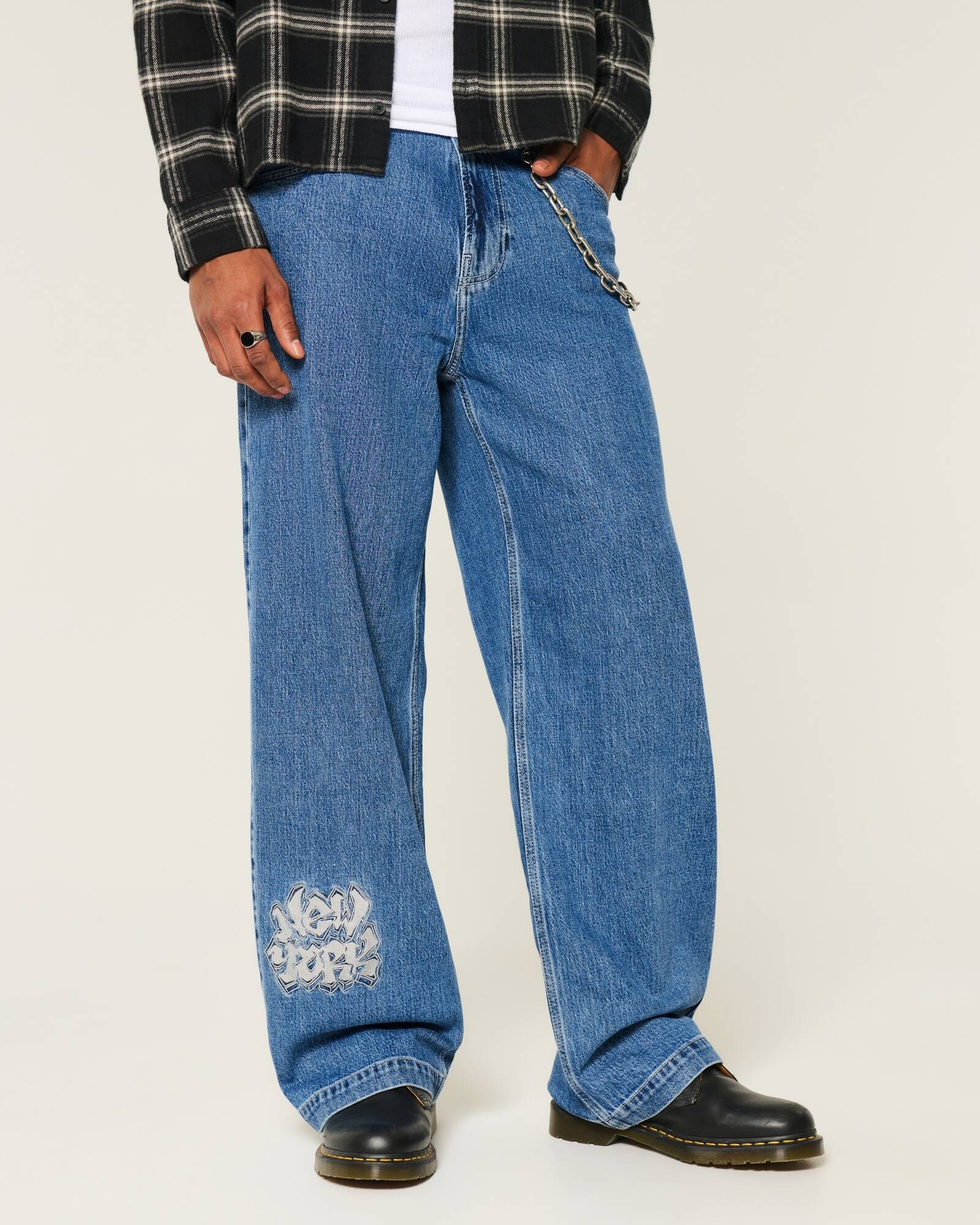 Medium Wash Super Baggy Jeans