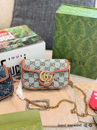 Gucci GG Marmont series mini chain bag