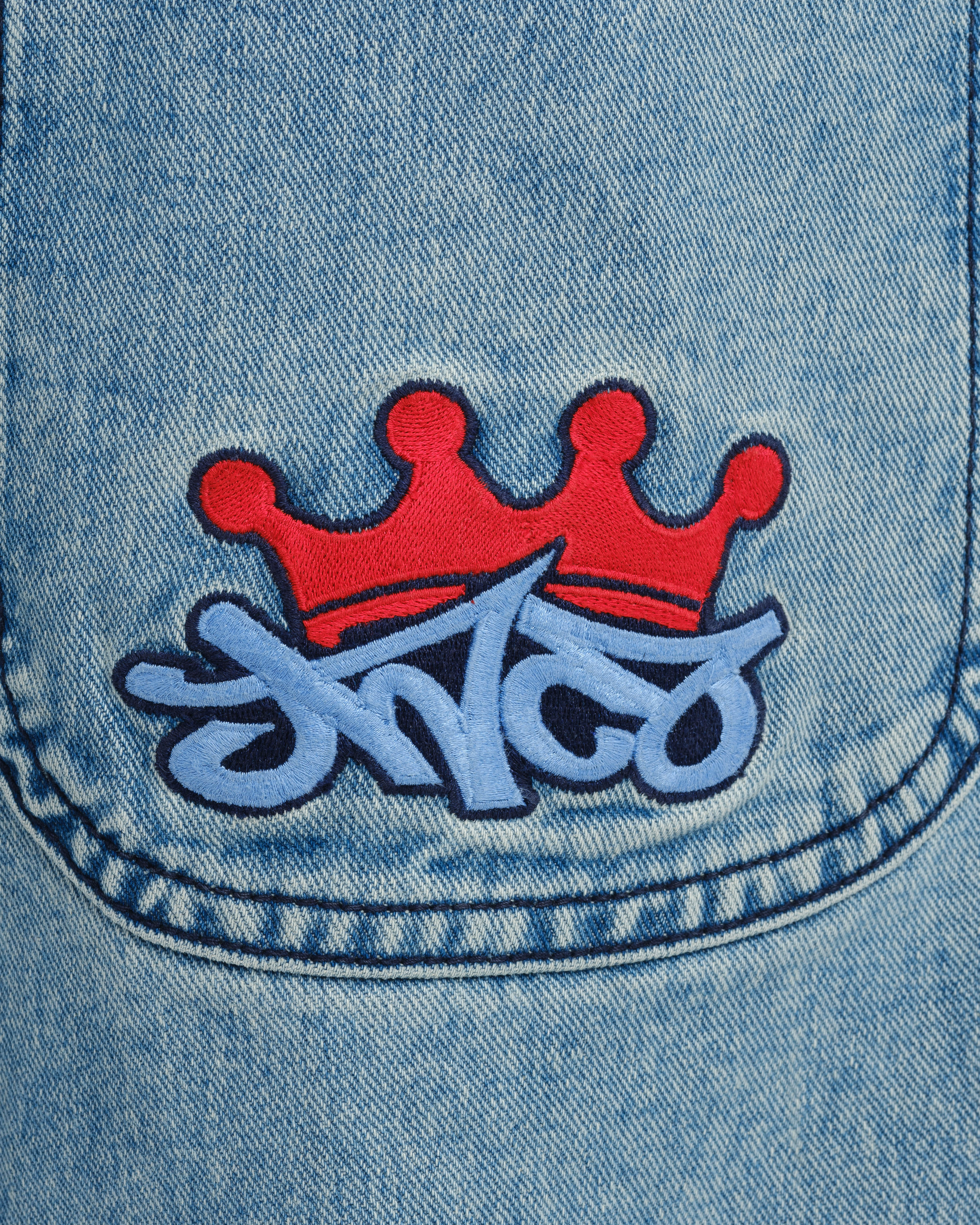 W1101 Crown Cannon. 26