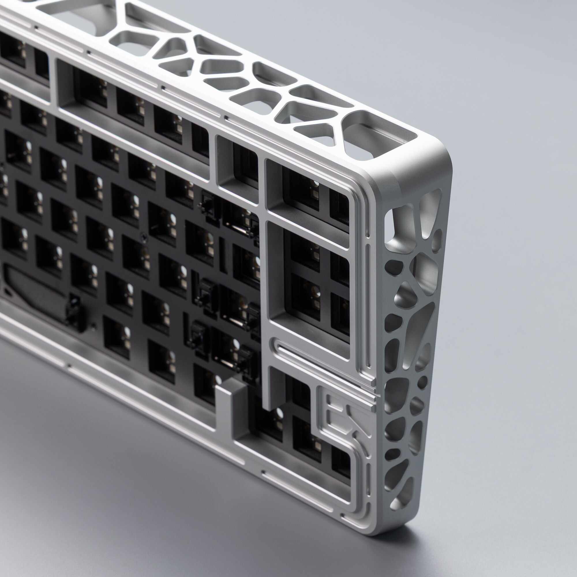 Ready To Use Holy80 Hotswap version with Lucy R2 keycaps