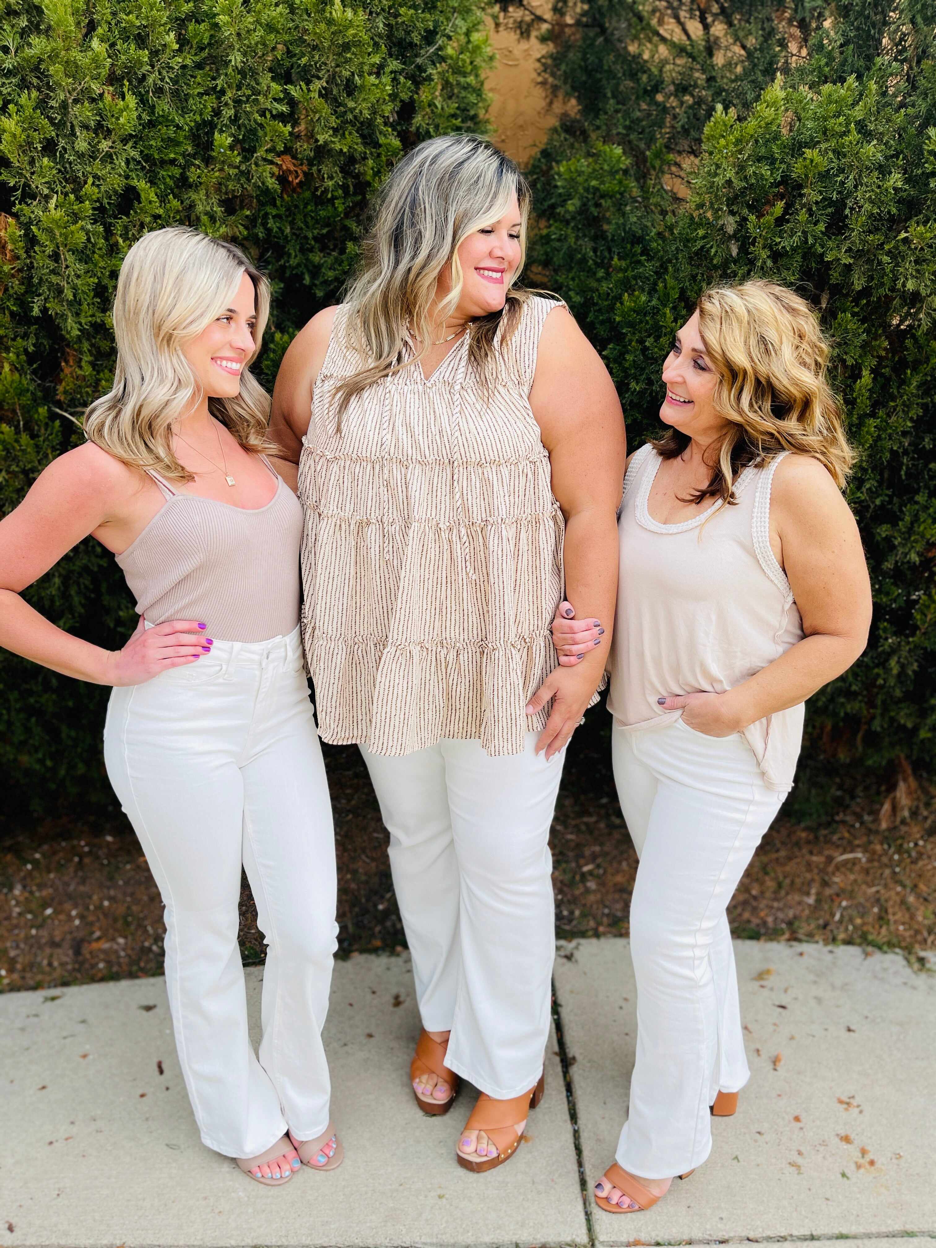 REG/CURVY Meant To Be Bootcut Jeans