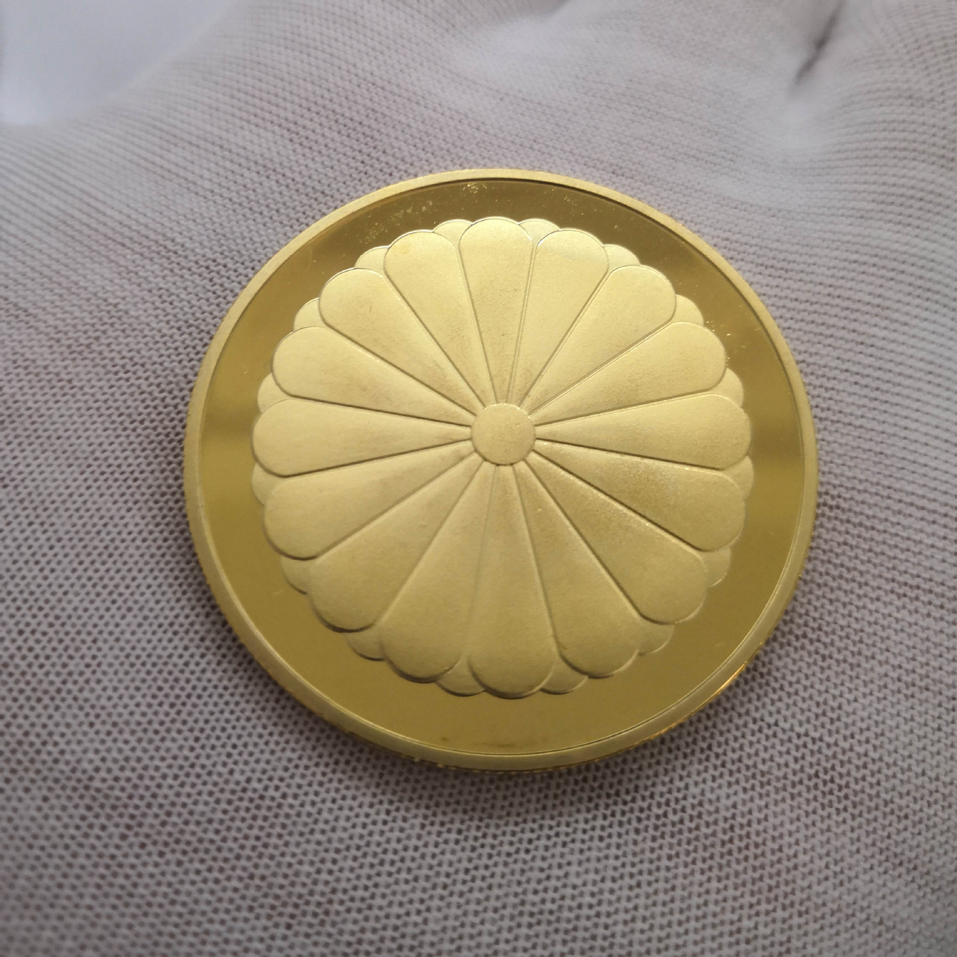 Phoenix Gold Coin Japanese Traditional Culture