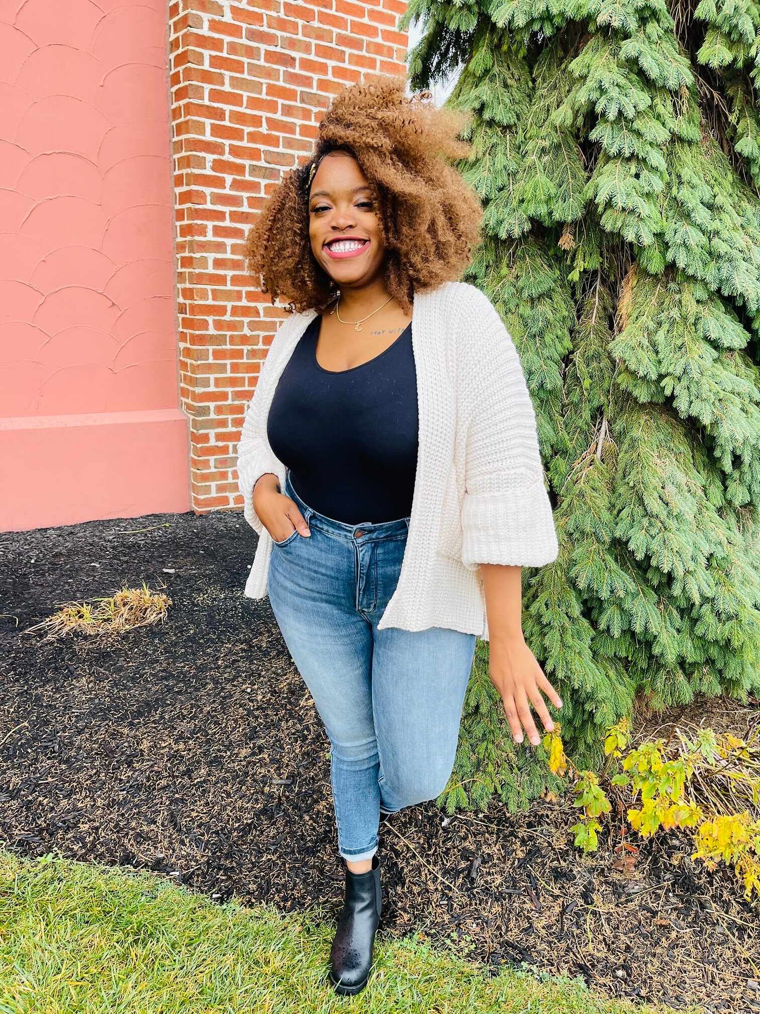 Tummy Control Skinny Jeans in Reg/Curvy Total Infatuation Restock