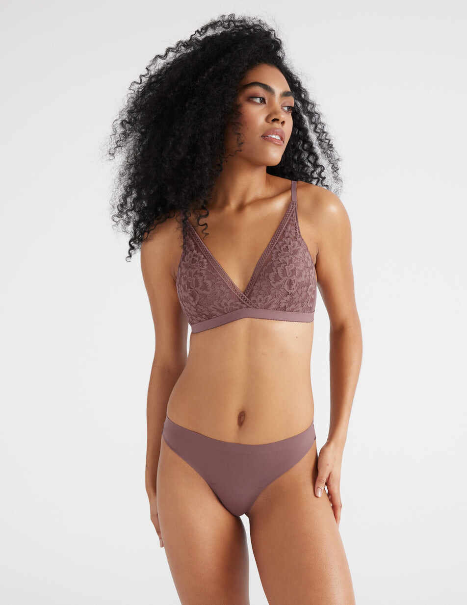 Lace Deep-V Bra