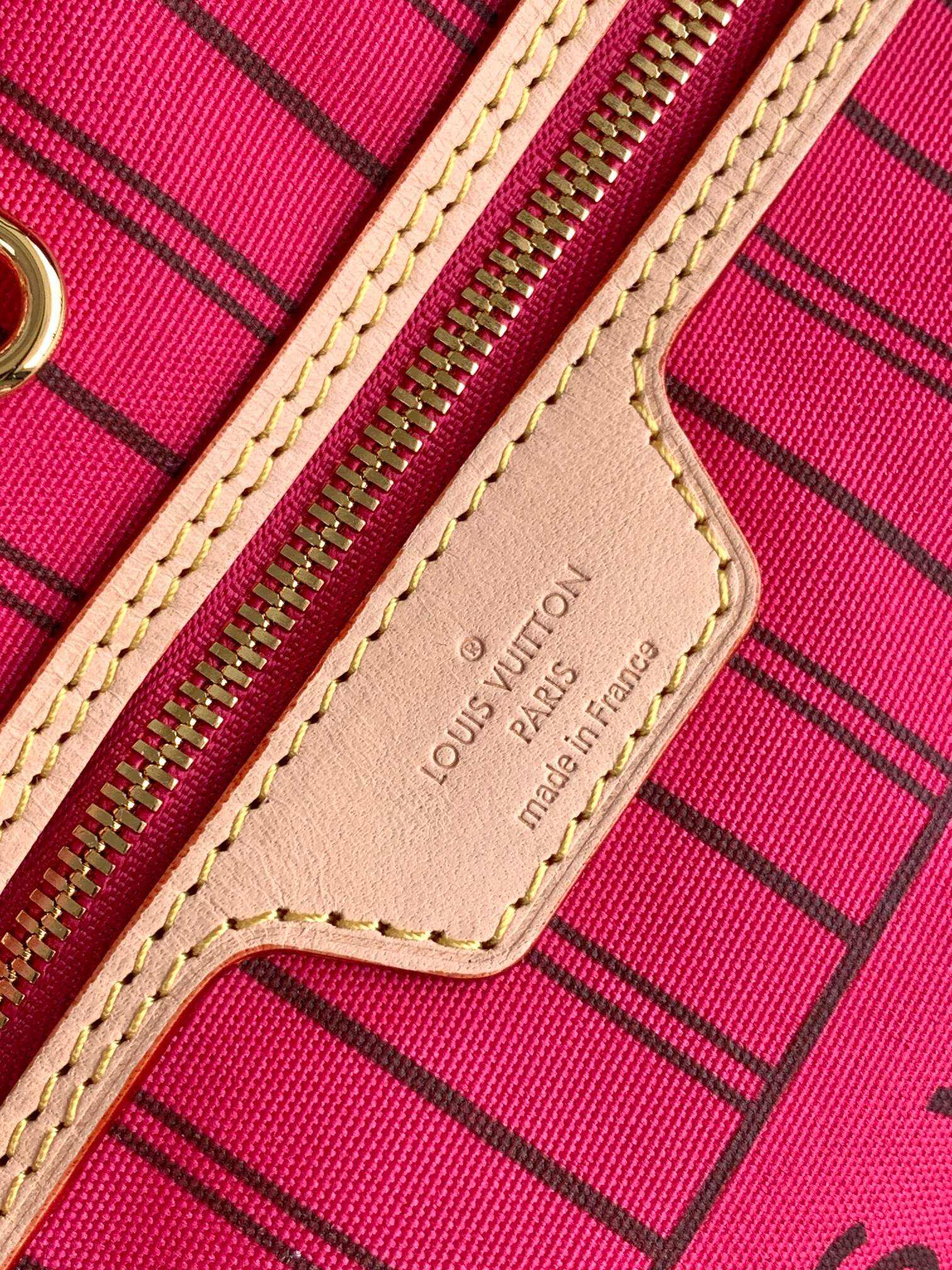 CL 2026 CLASSIC TOTE BAG