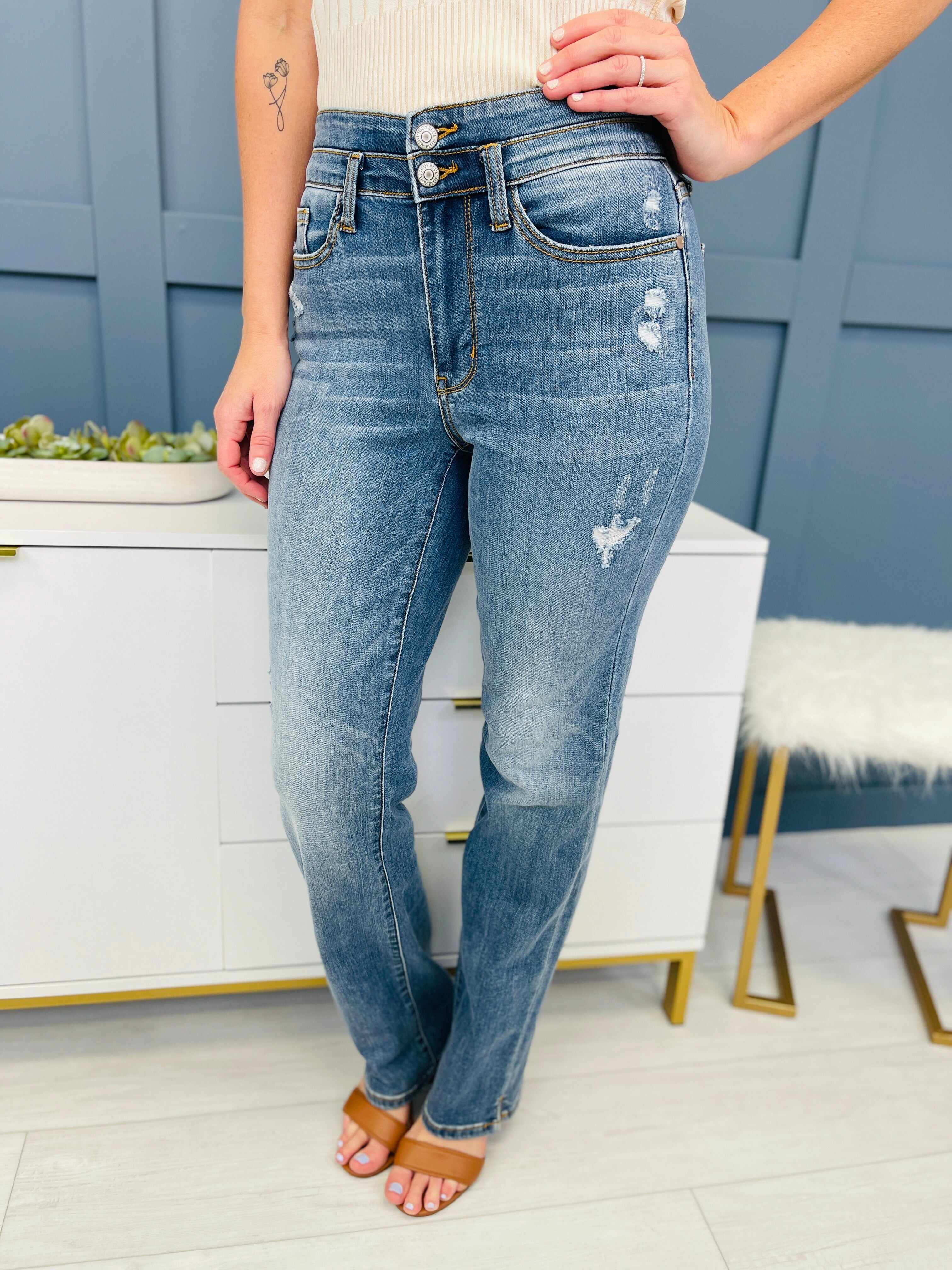 REG/CURVY Make It a Double Straight Jeans