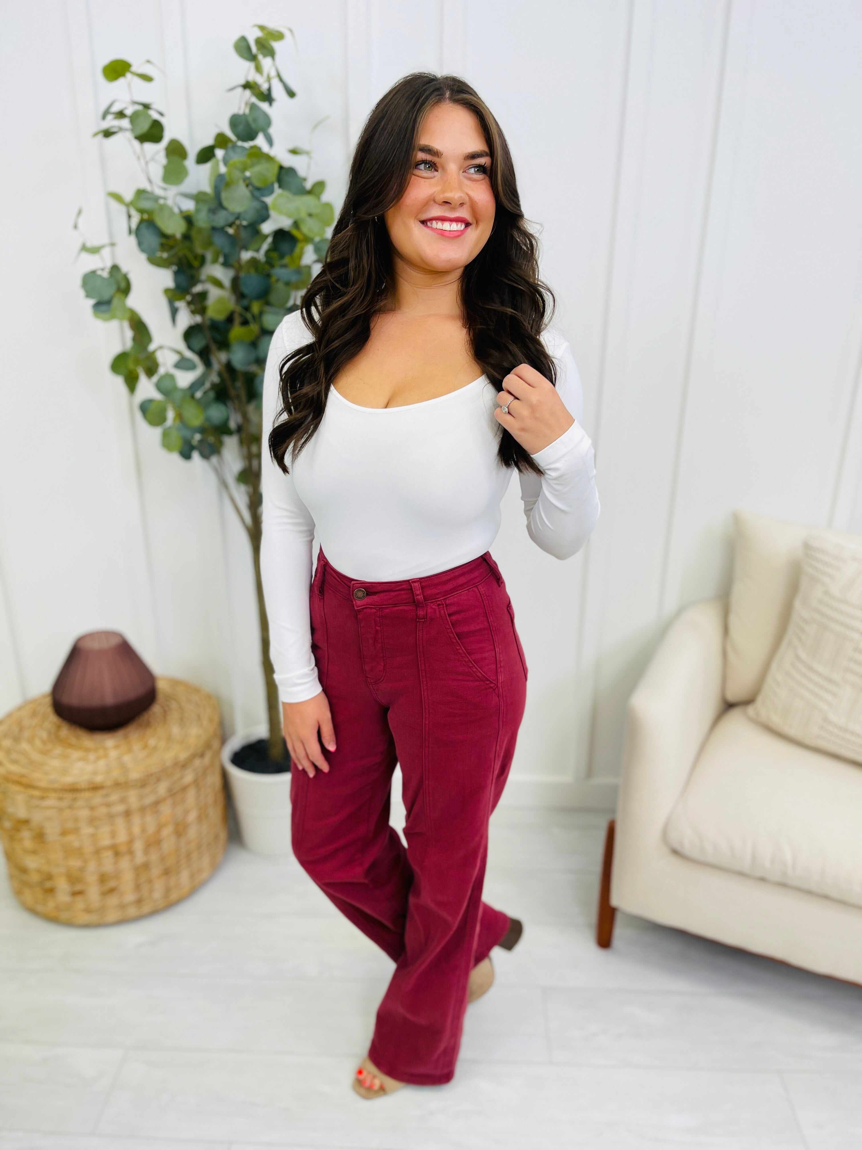 REG/CURVY Red, Red Wine Straight Burgundy Jeans