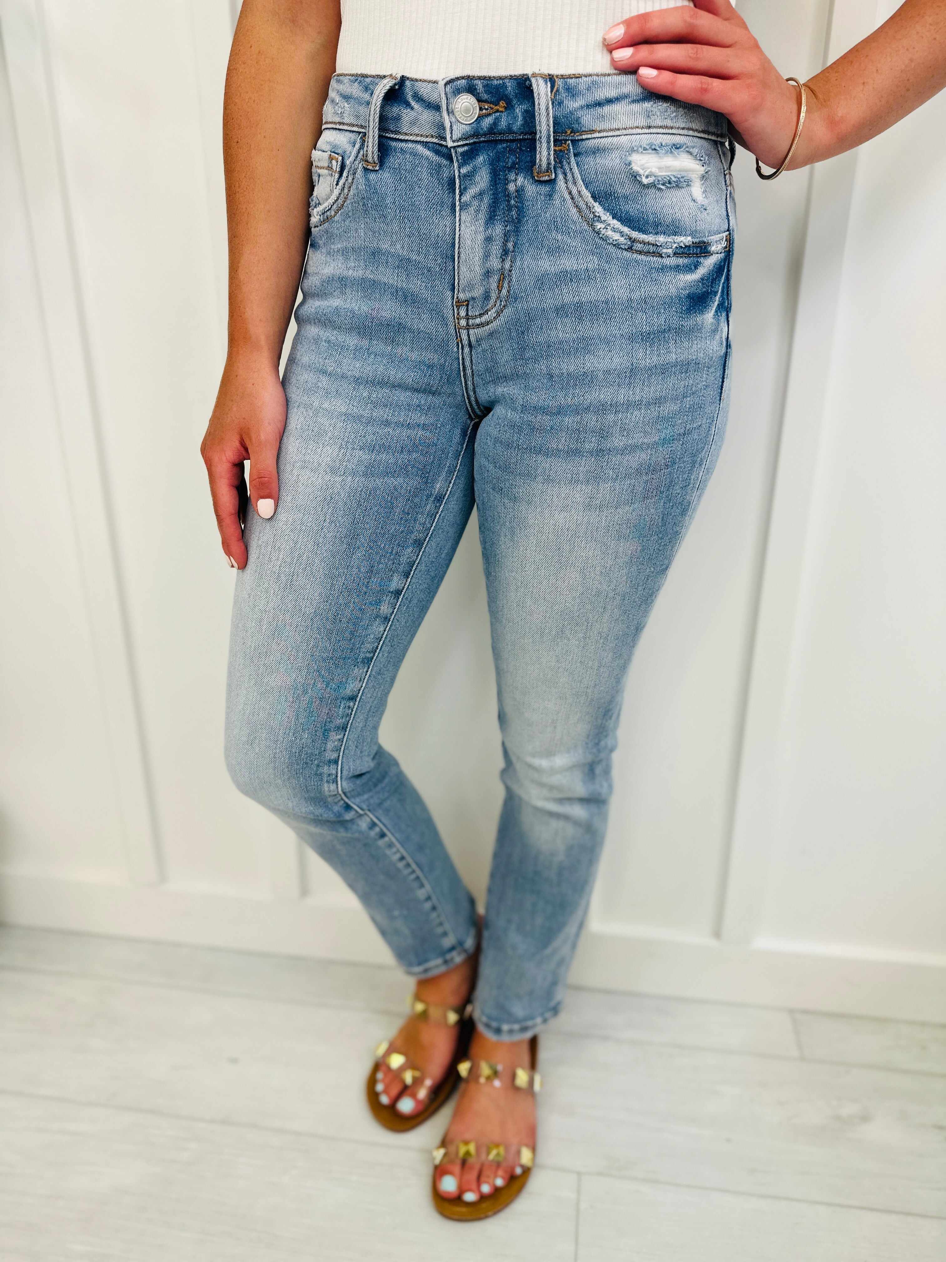 MARKDOWNS! Lovervet REG/CURVY Straight Into Summer Straight Leg Mid Rise Jeans