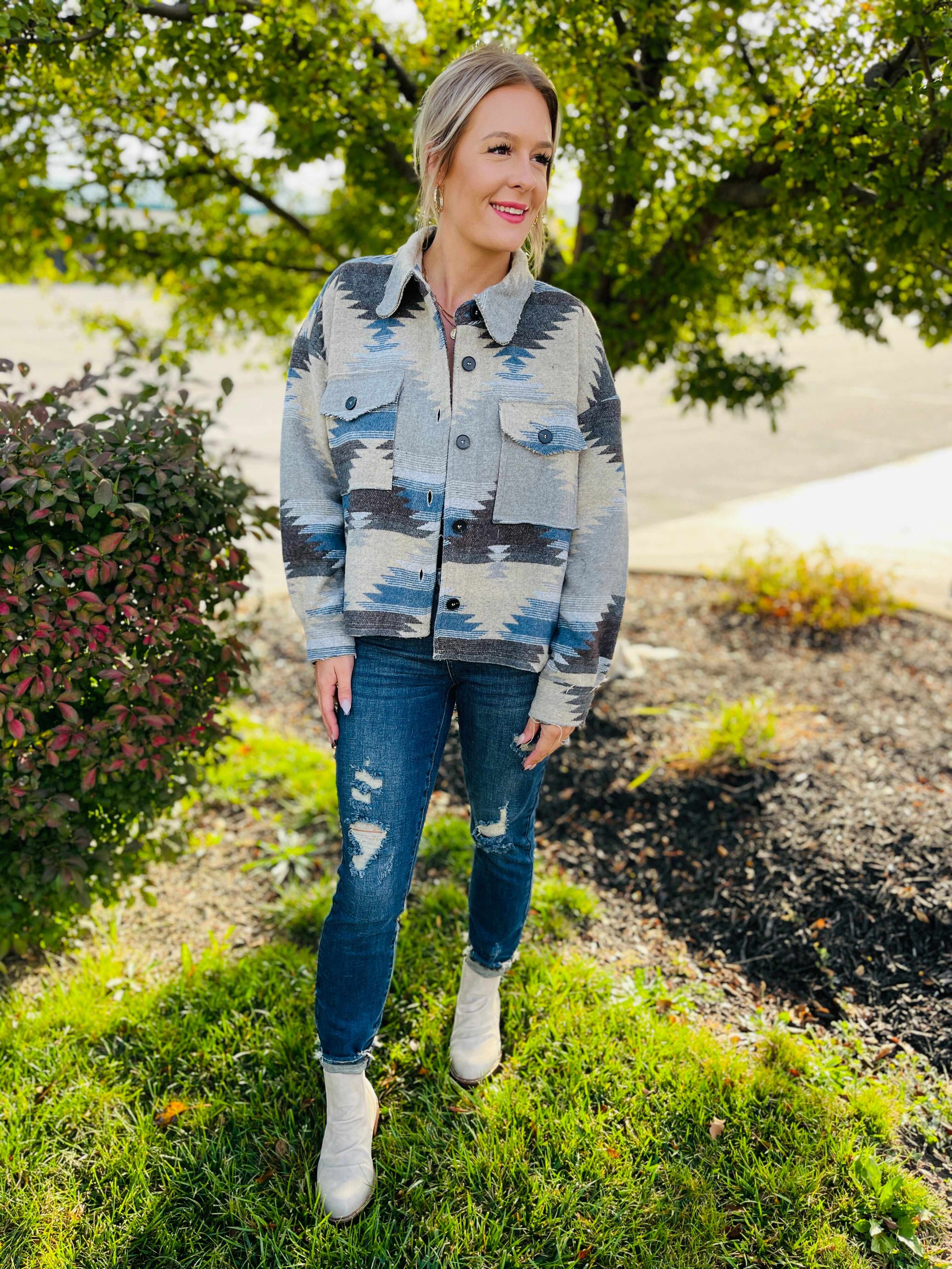 Plus/Reg Kick Off Your Boots Relaxed Fit Jeans