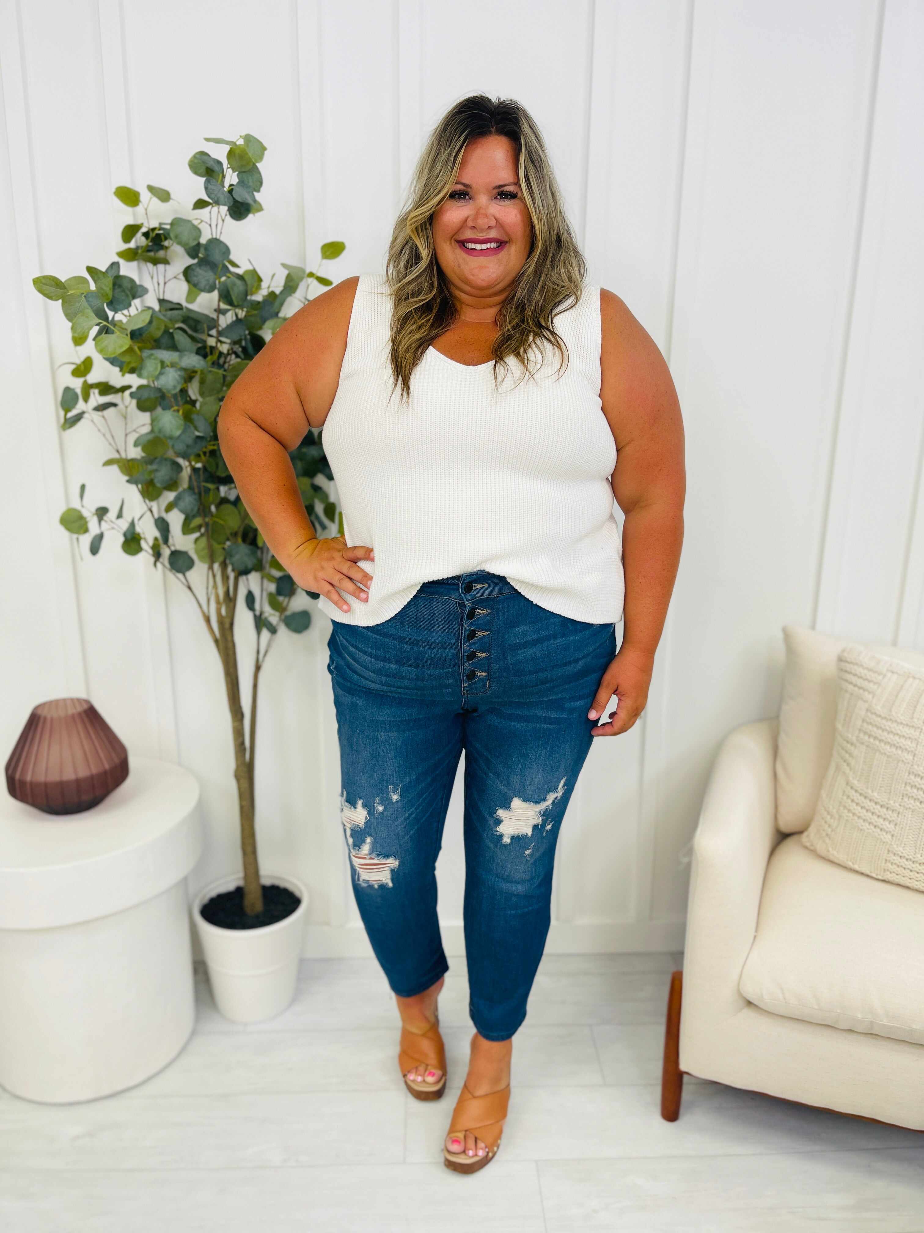 REG/CURVY Boyfriend Material Button Fly Boyfriend Jeans