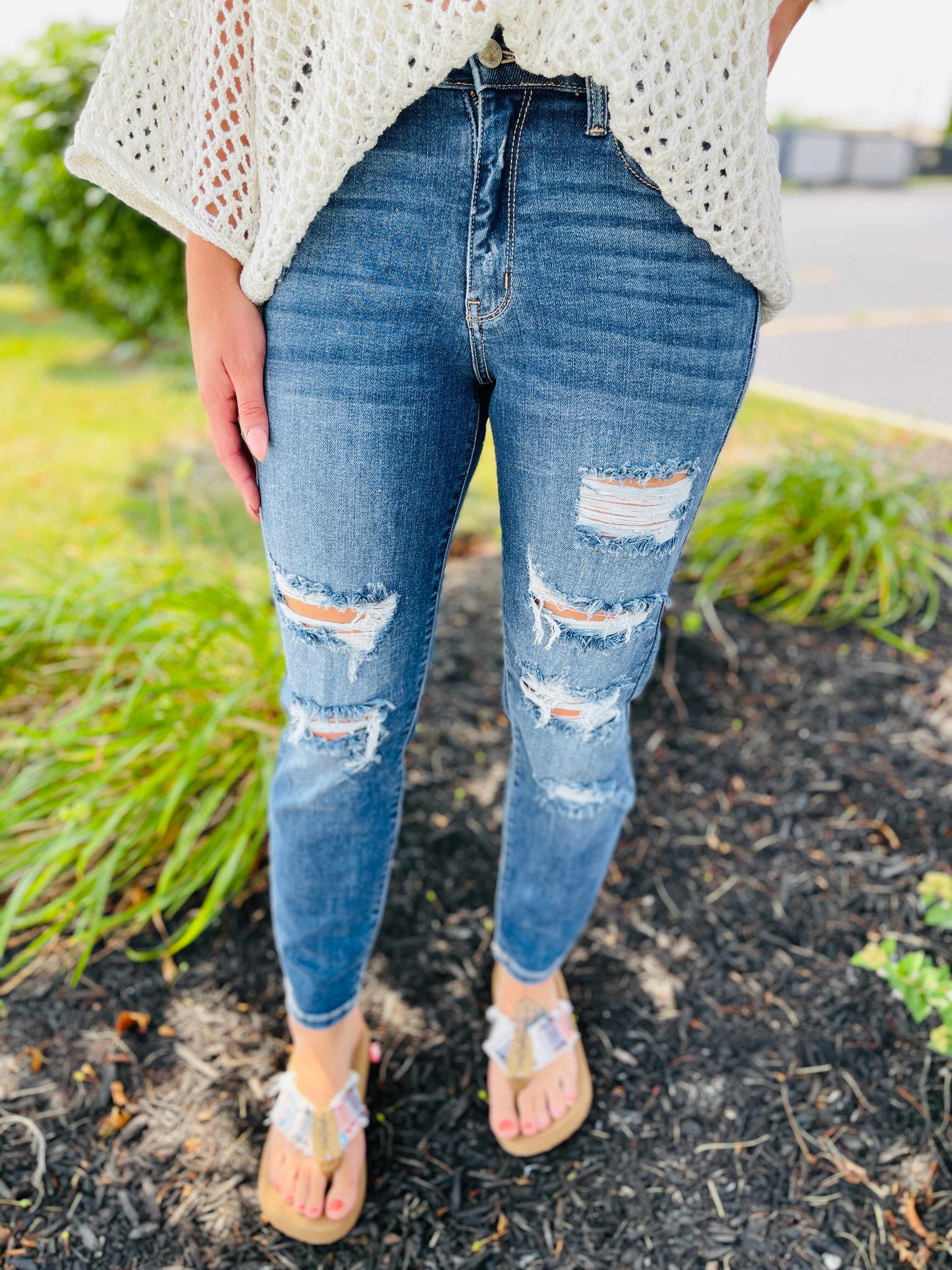 Plus/Reg Stretch it Out Boyfriend Jeans