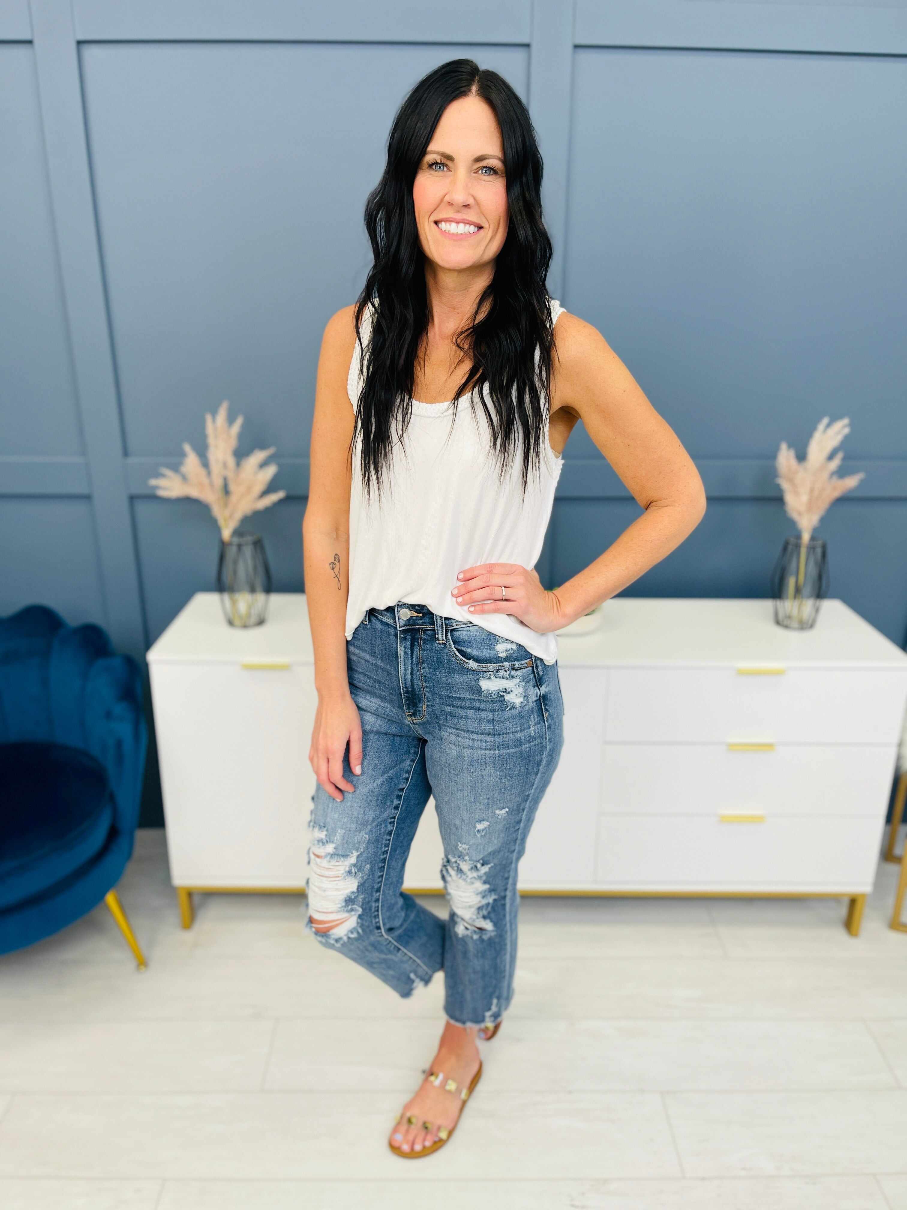 REG/CURVY Straight for the Heart Ankle Jeans