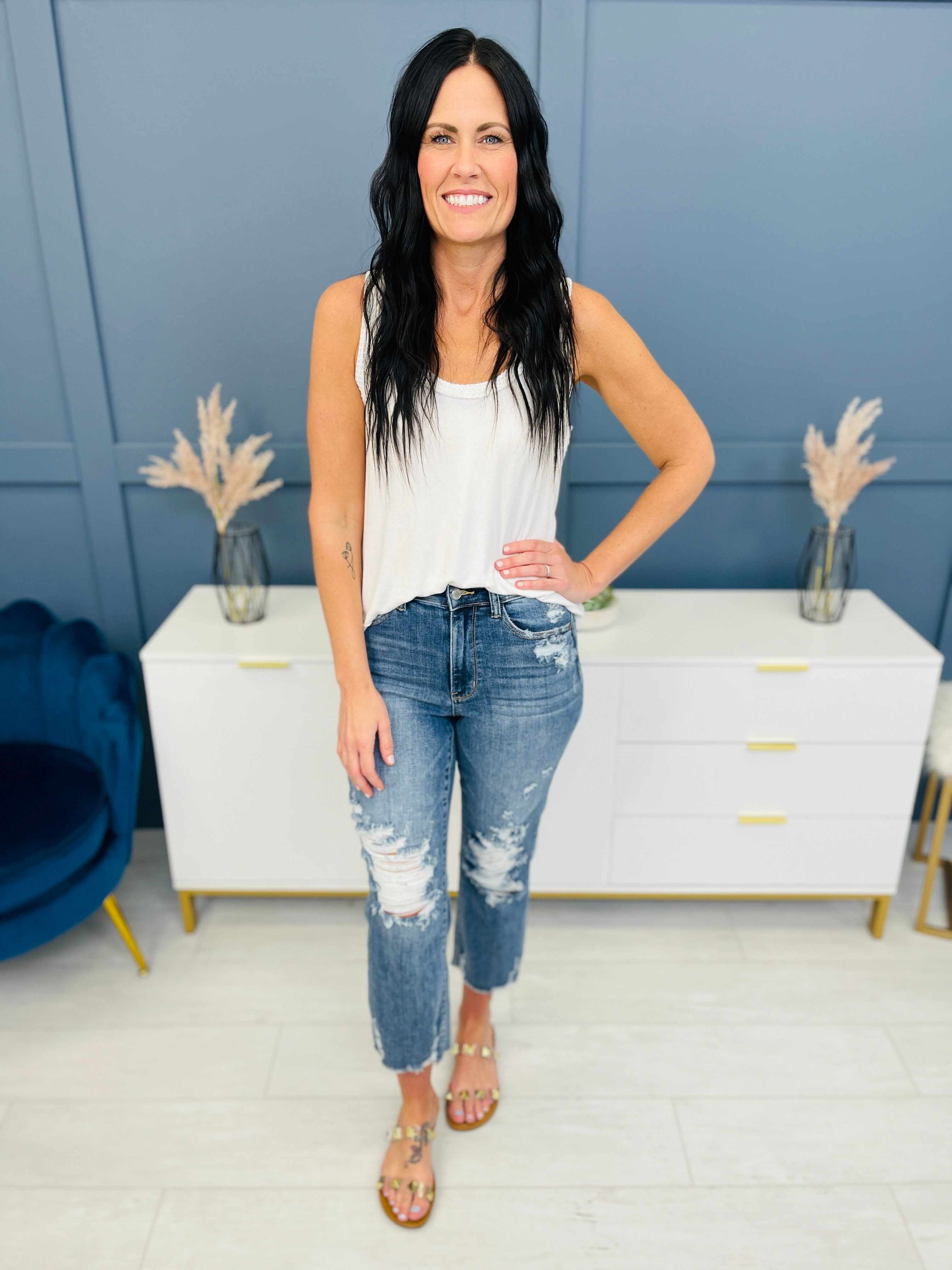 REG/CURVY Straight for the Heart Ankle Jeans