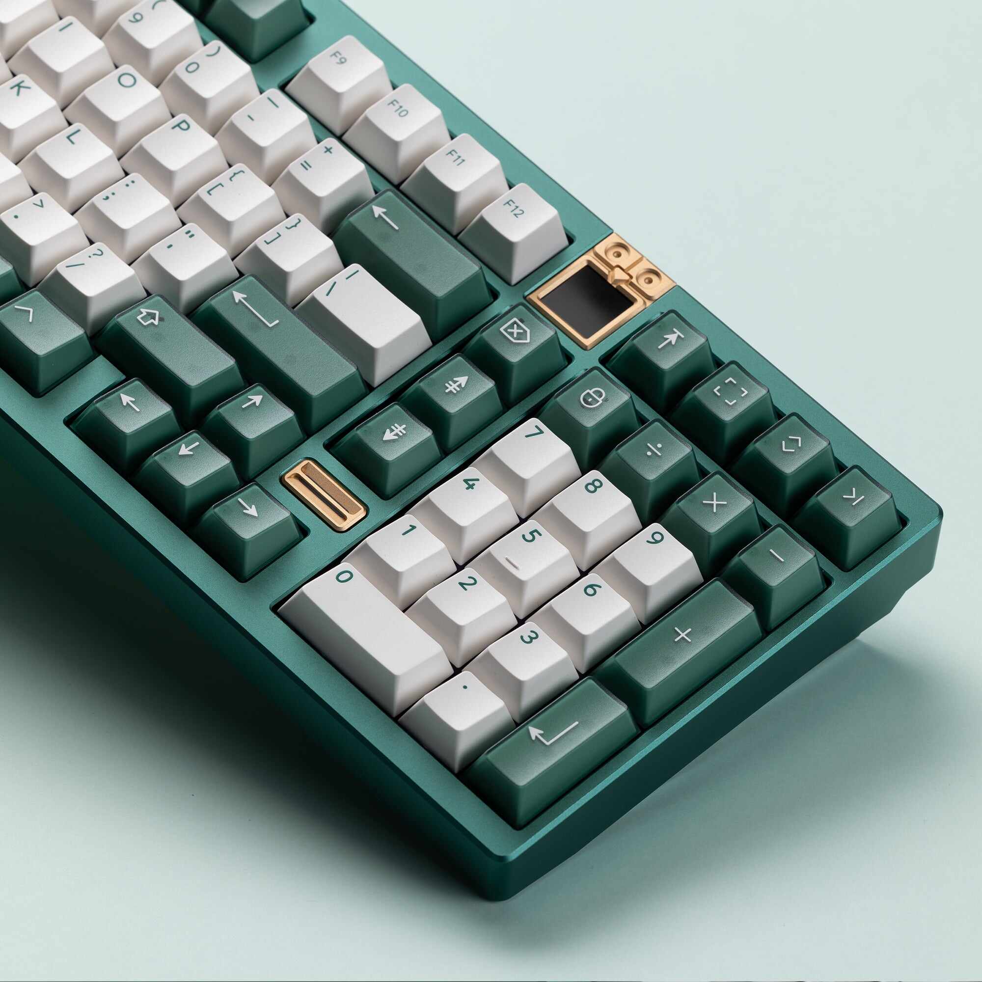 Ready to use Athena 1800 Anodized Pine green with Doubleshot Keycaps