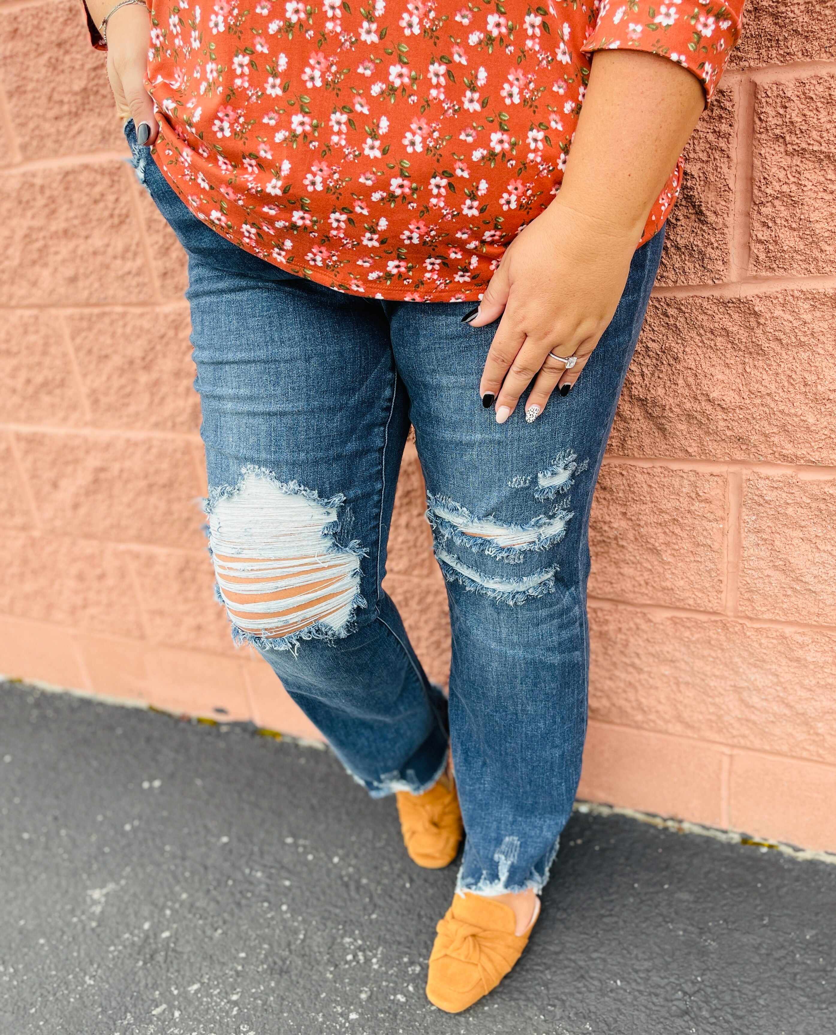 Plus/Reg Best Distressed Midrise Bootcut Jeans