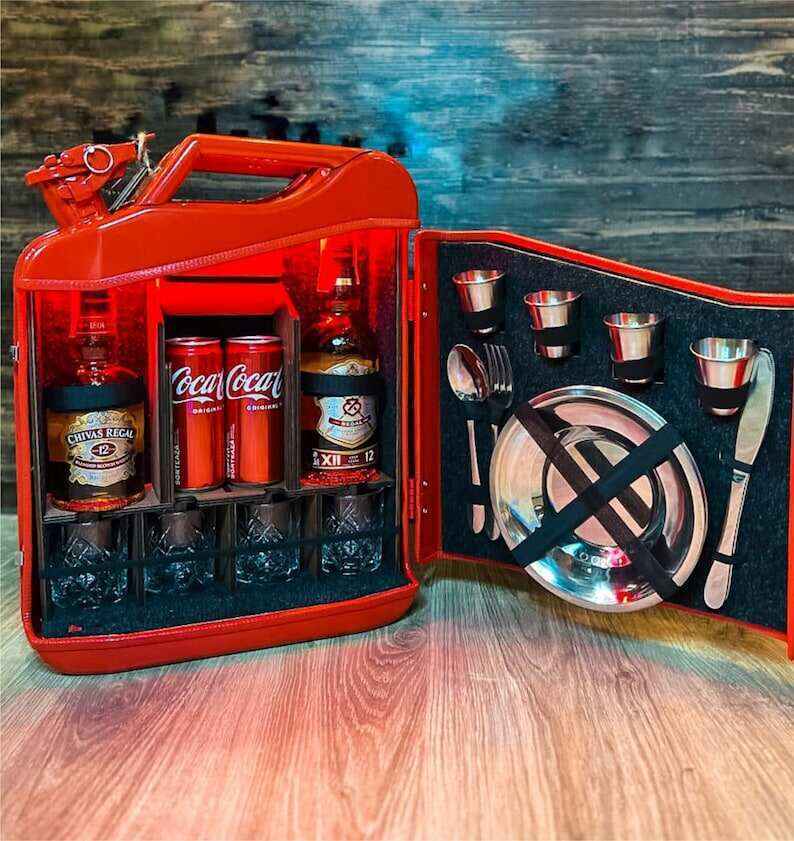 20 L Metal Red Jerry Can Mini Bar, Metal Mini Bar With Wood Inside With Picnic Set, Custom Fuel Bar, Valenetine's Day Gift, Gift for Him
