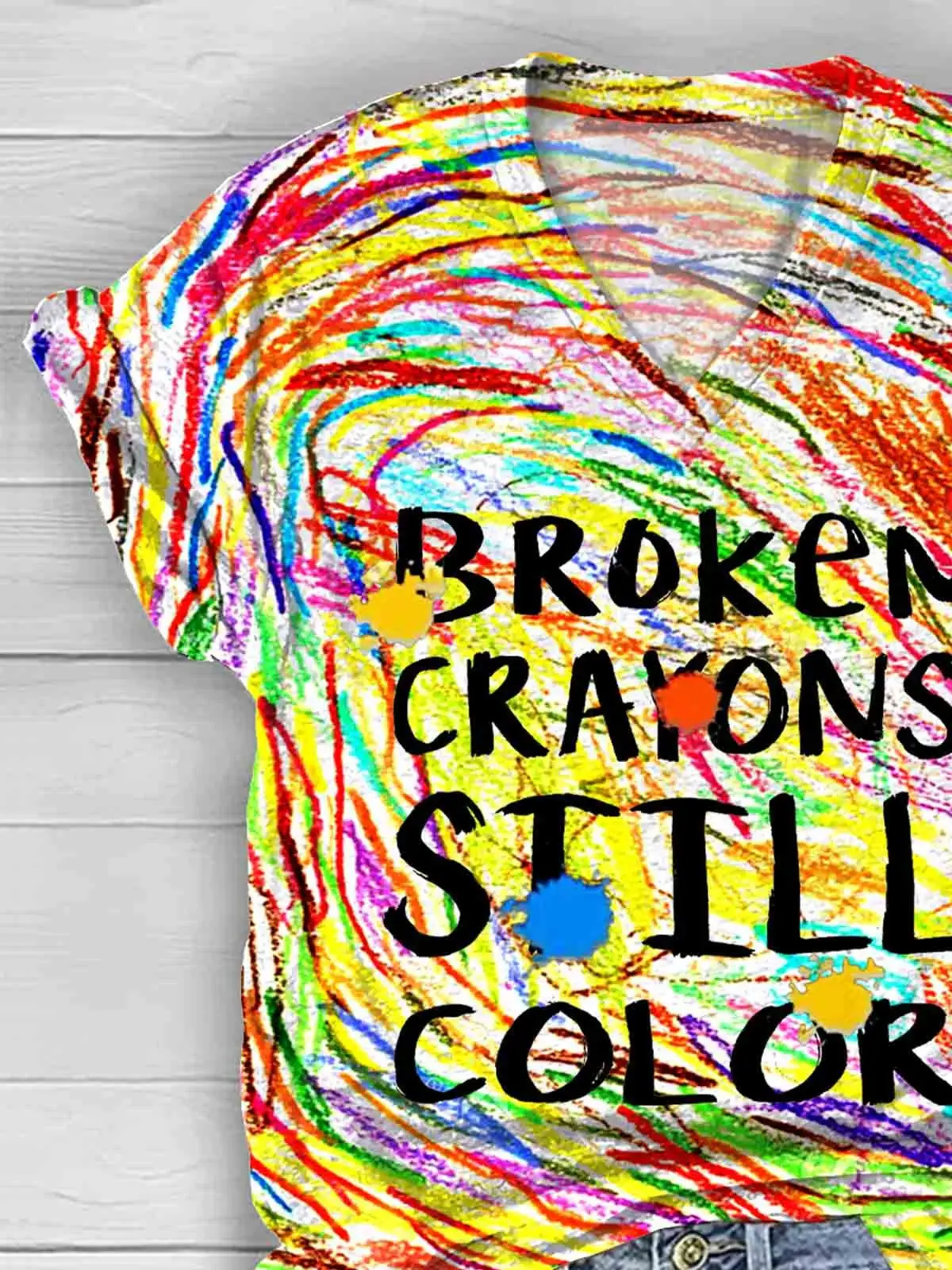Broken Crayons Still Color Casual  T-shirt