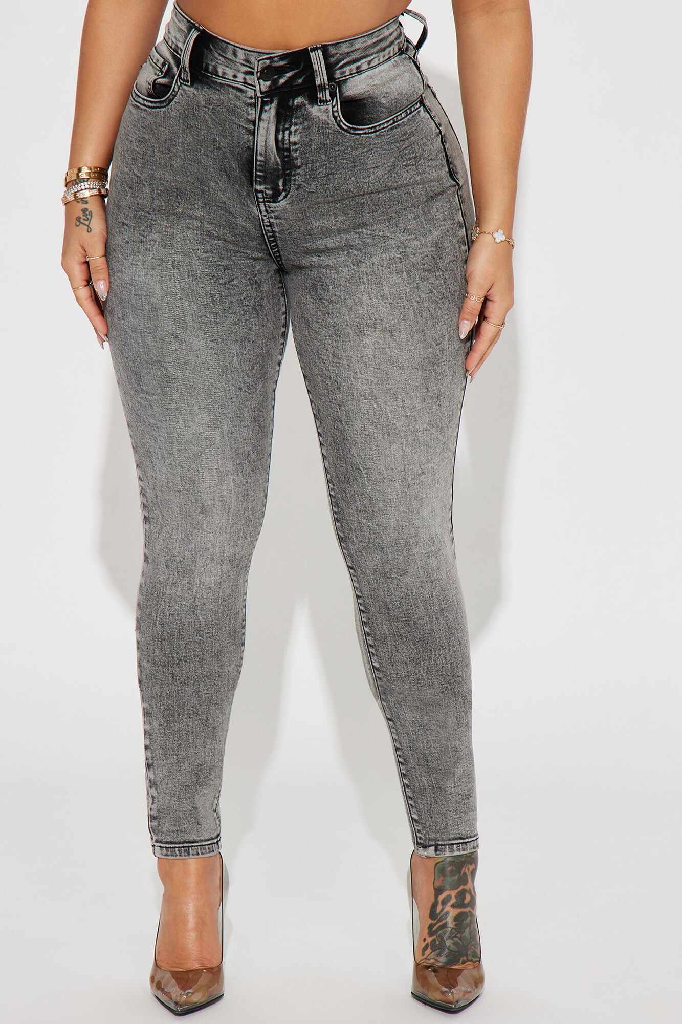 It's Giving High Stretch Curvy Skinny Jeans - Acid Wash Grey