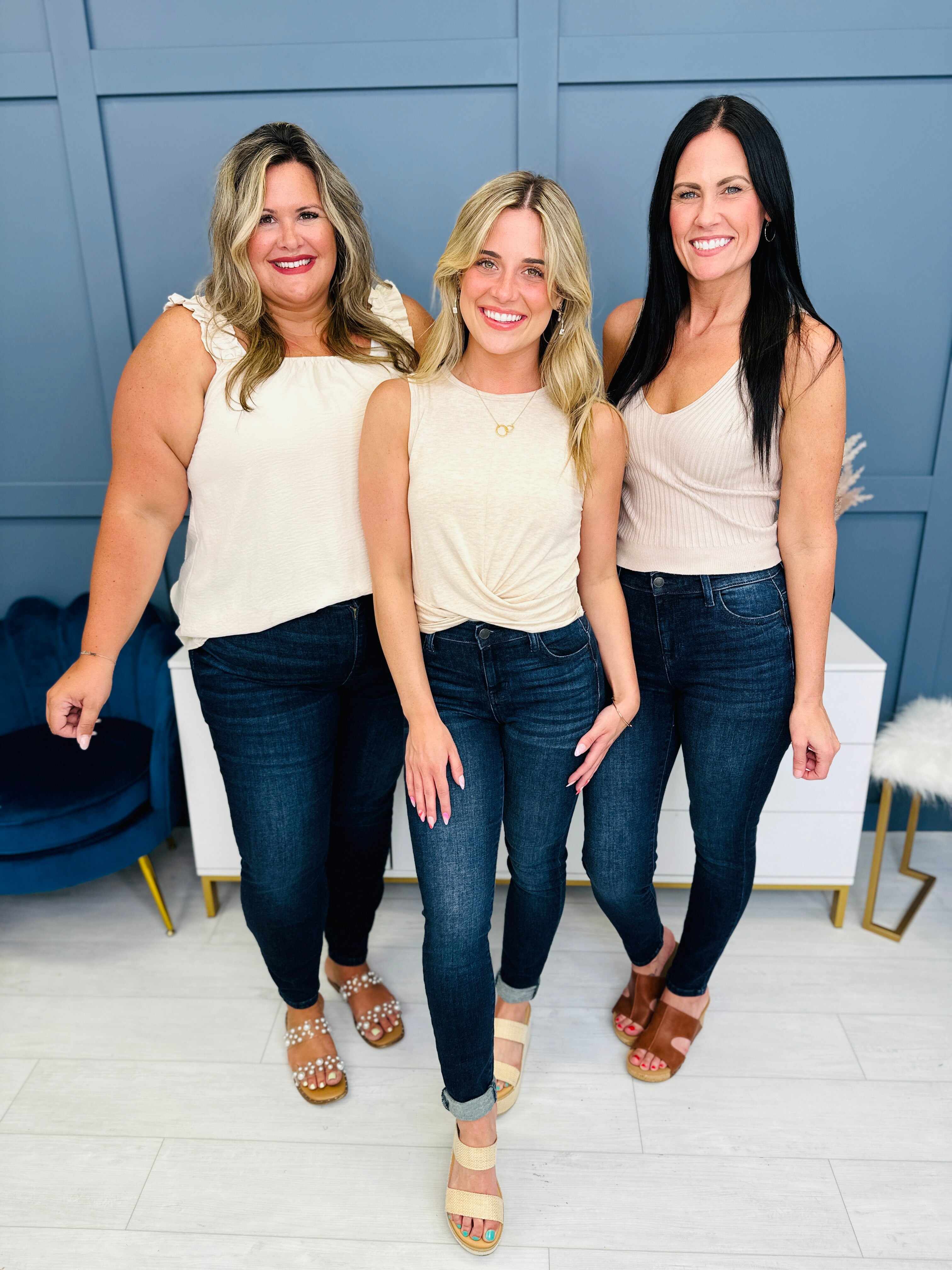 REG/CURVY Dreamland Midrise Skinny Jeans Best Selling