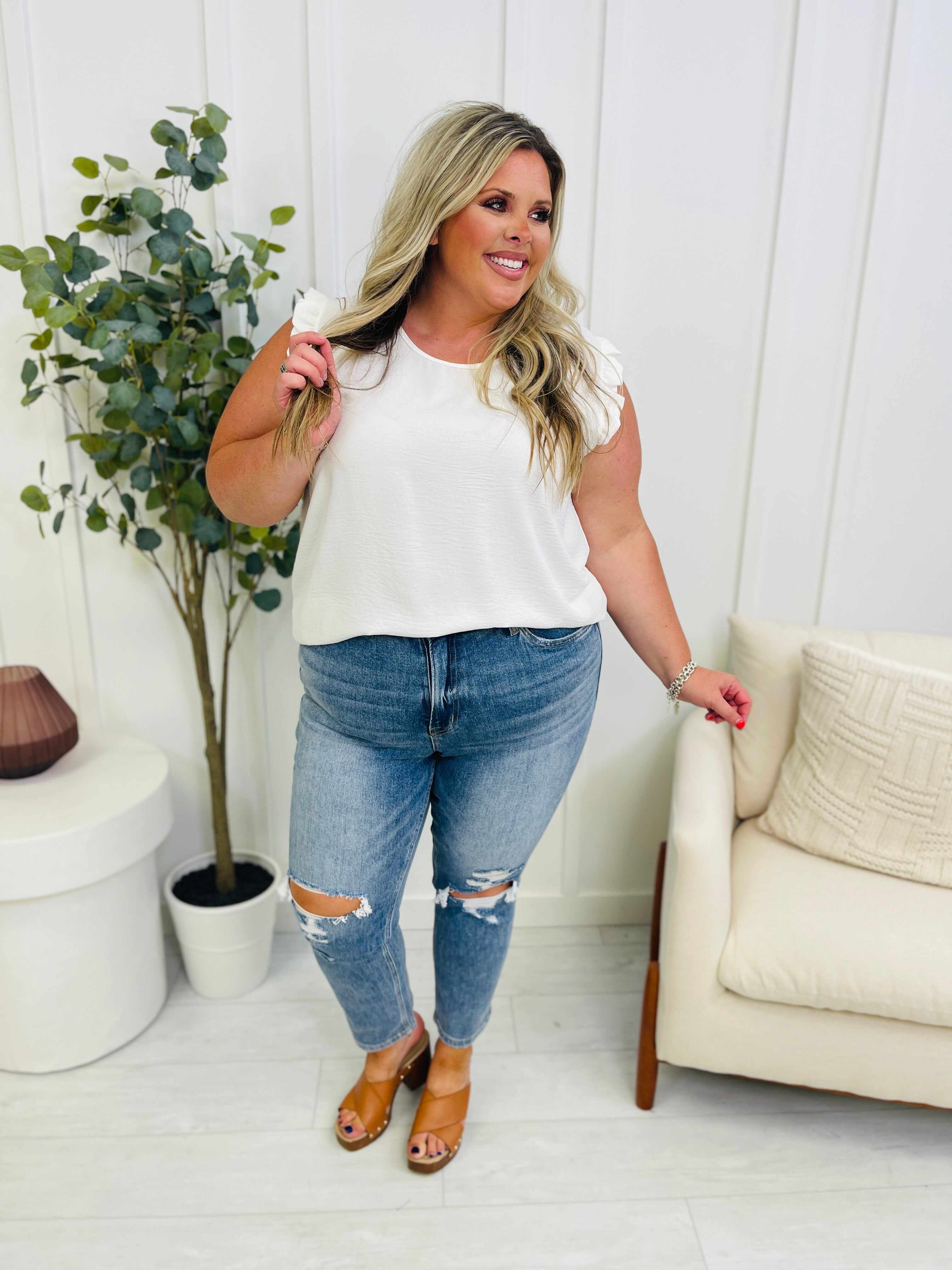Lovervet REG/CURVY Don't Crop Me Cropped Straight Jeans