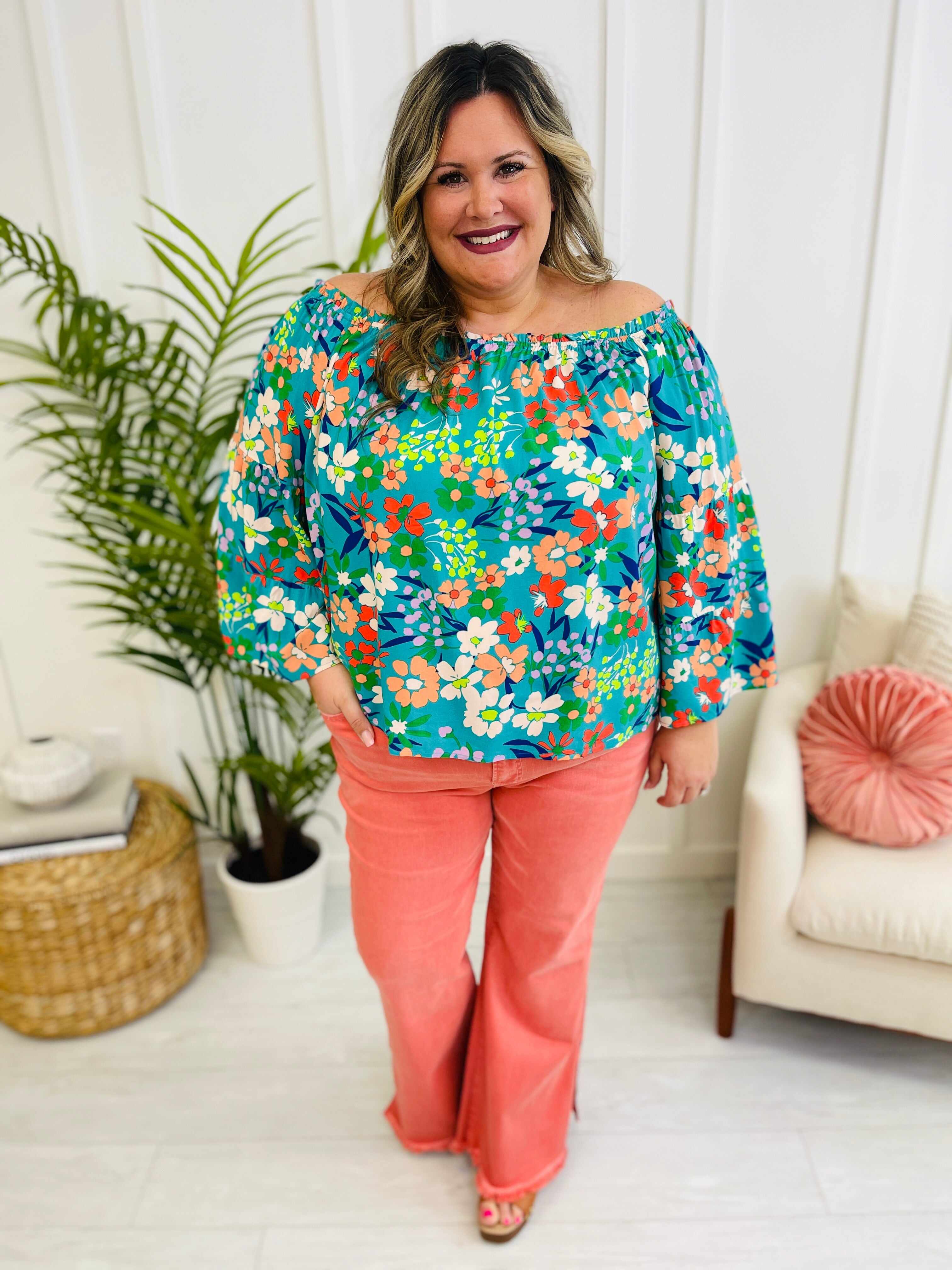 Risen REG/CURVY You're a Peach Flare Jeans