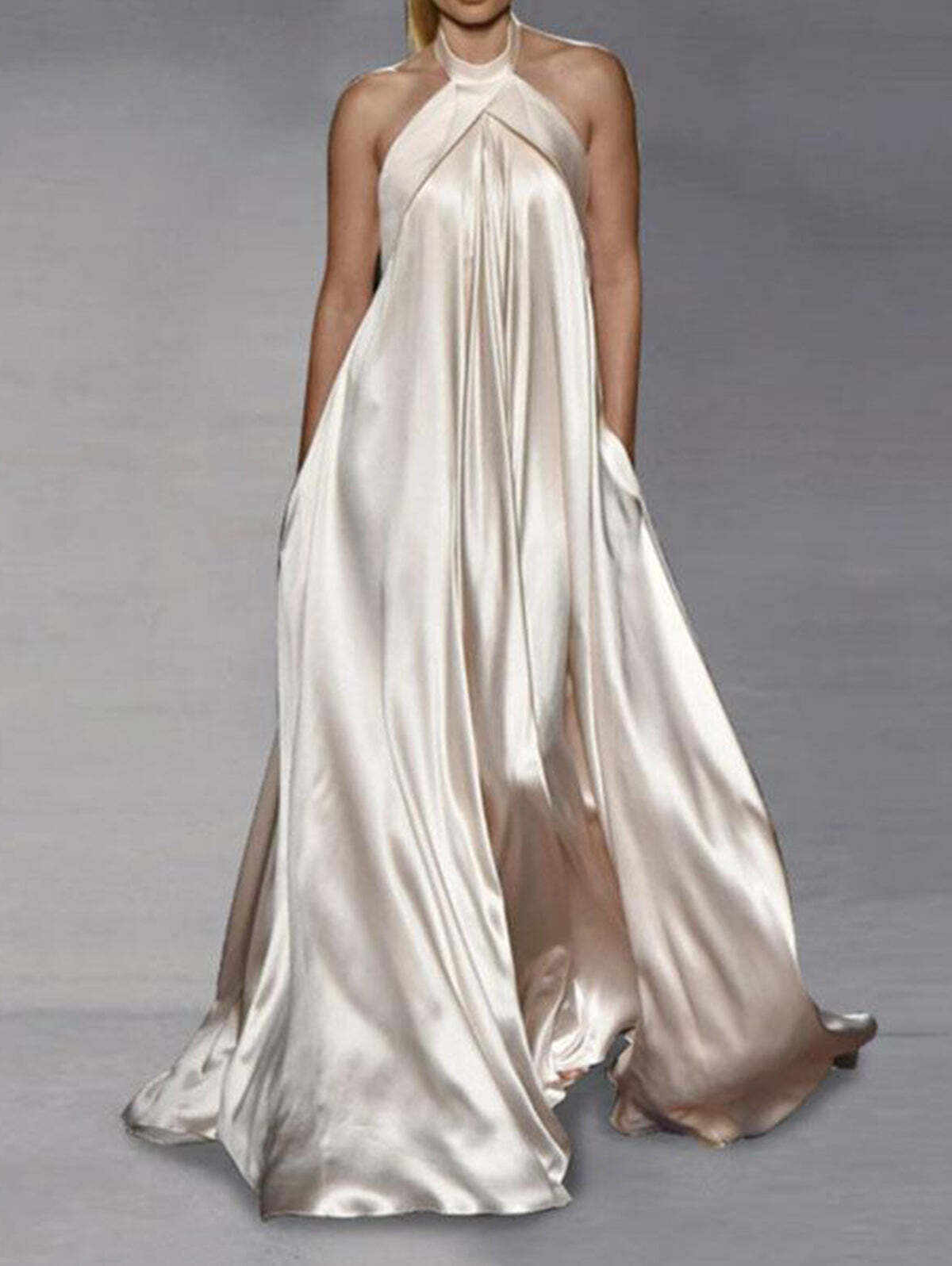Elegant Solid Color Halter Swing Maxi Dress