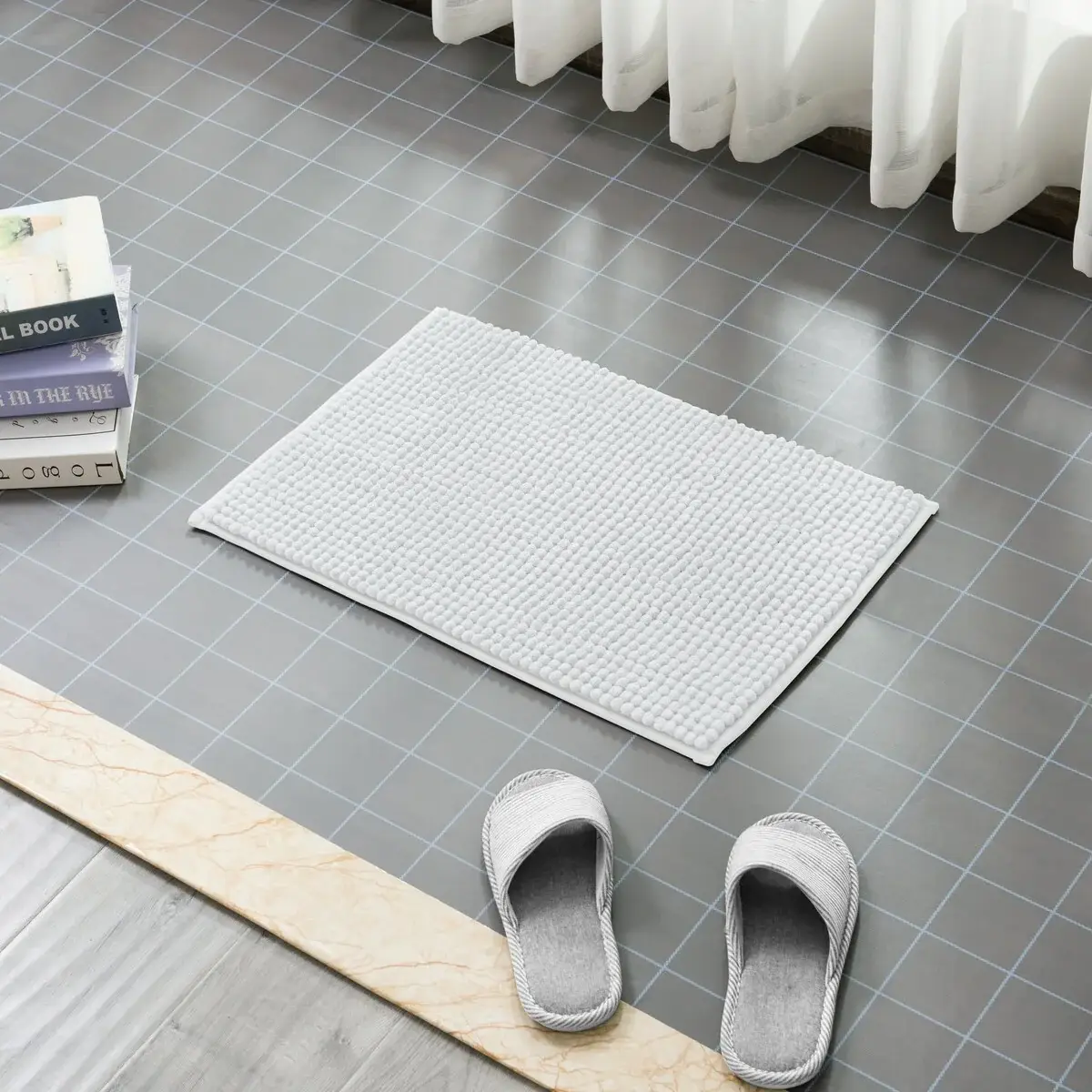 Subrtex Luxury Chenille Bath Rugs Soft Bathroom Mats