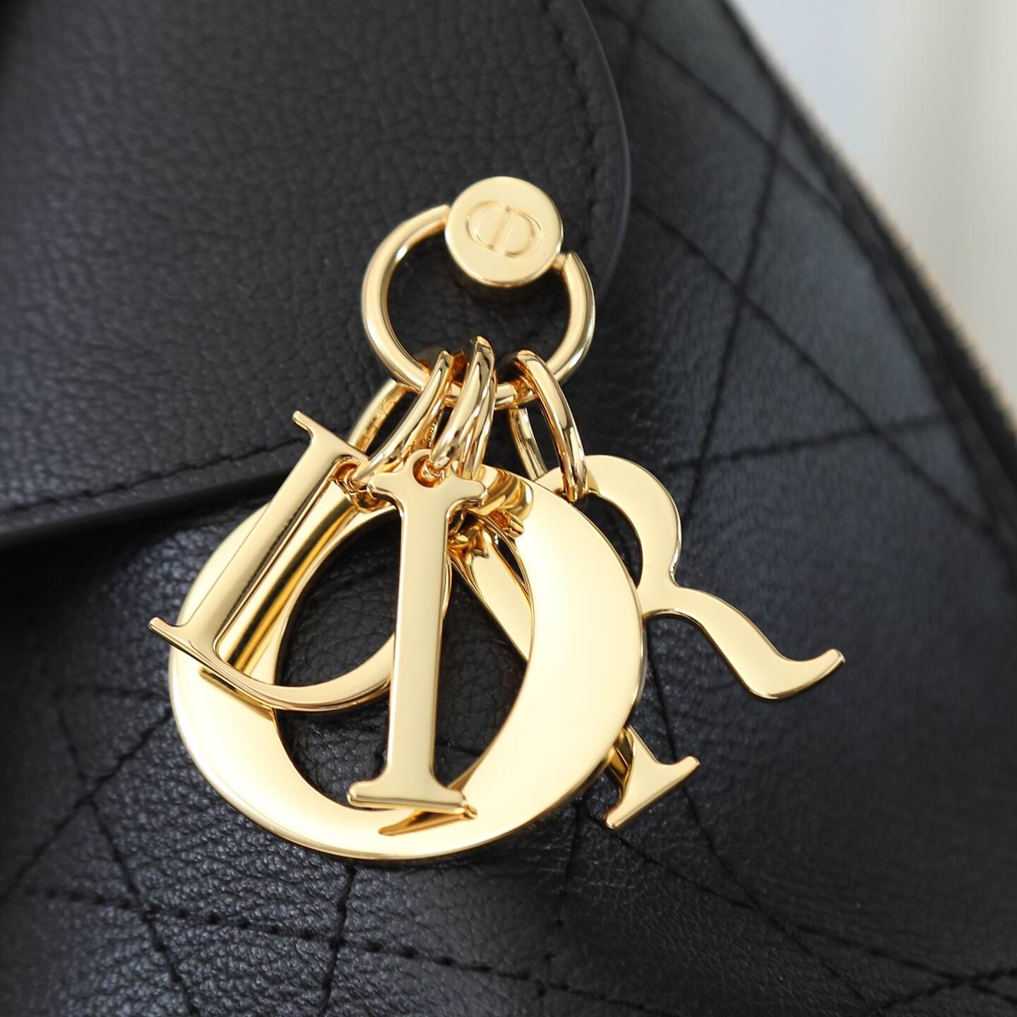 Voyage AW24 Waxed Leather Collection – The Unstoppable Icon