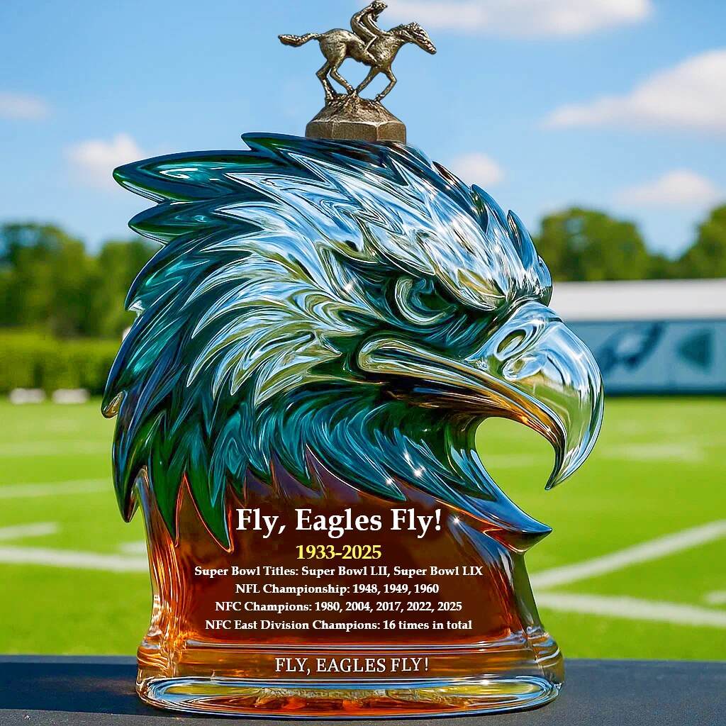 Philadelphia Eagles Commemorative Edition Whisky Bottle