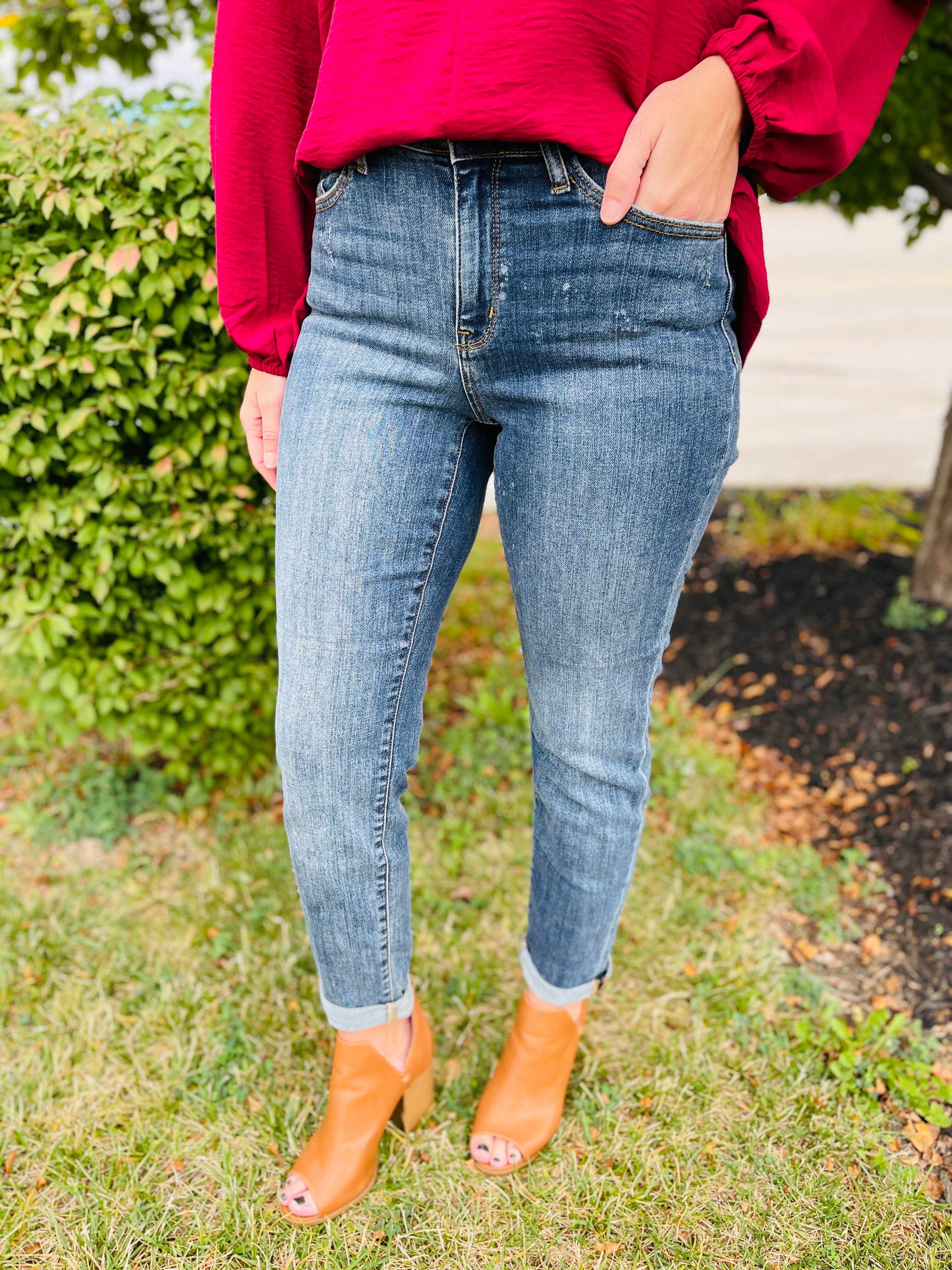 RESTOCK! PLUS/REG Bleach Vibes Nondistressed Bleach Splatter Boyfriend Jeans