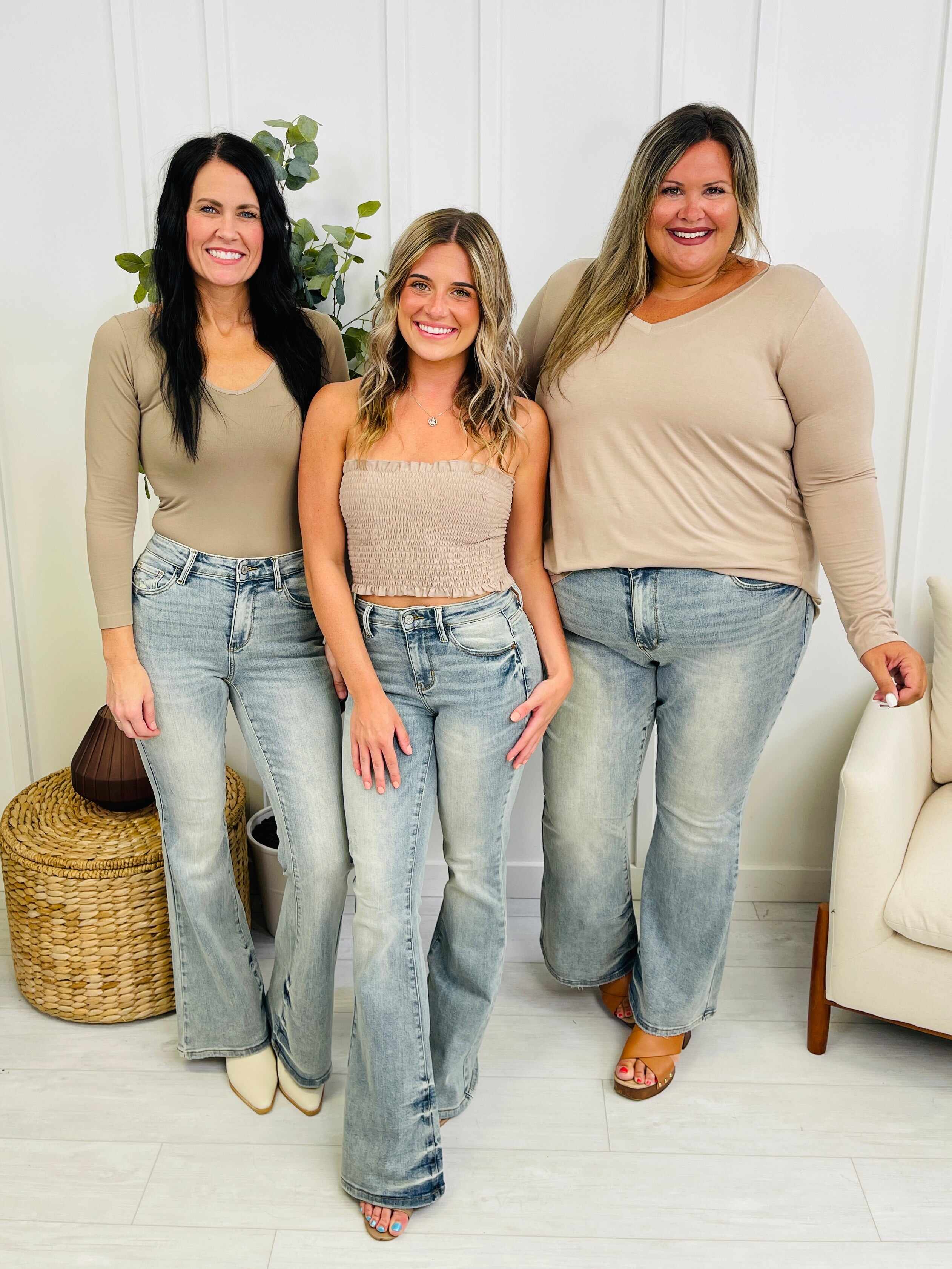 RESTOCK! REG/CURVY Major Crush Tinted Flare Jeans