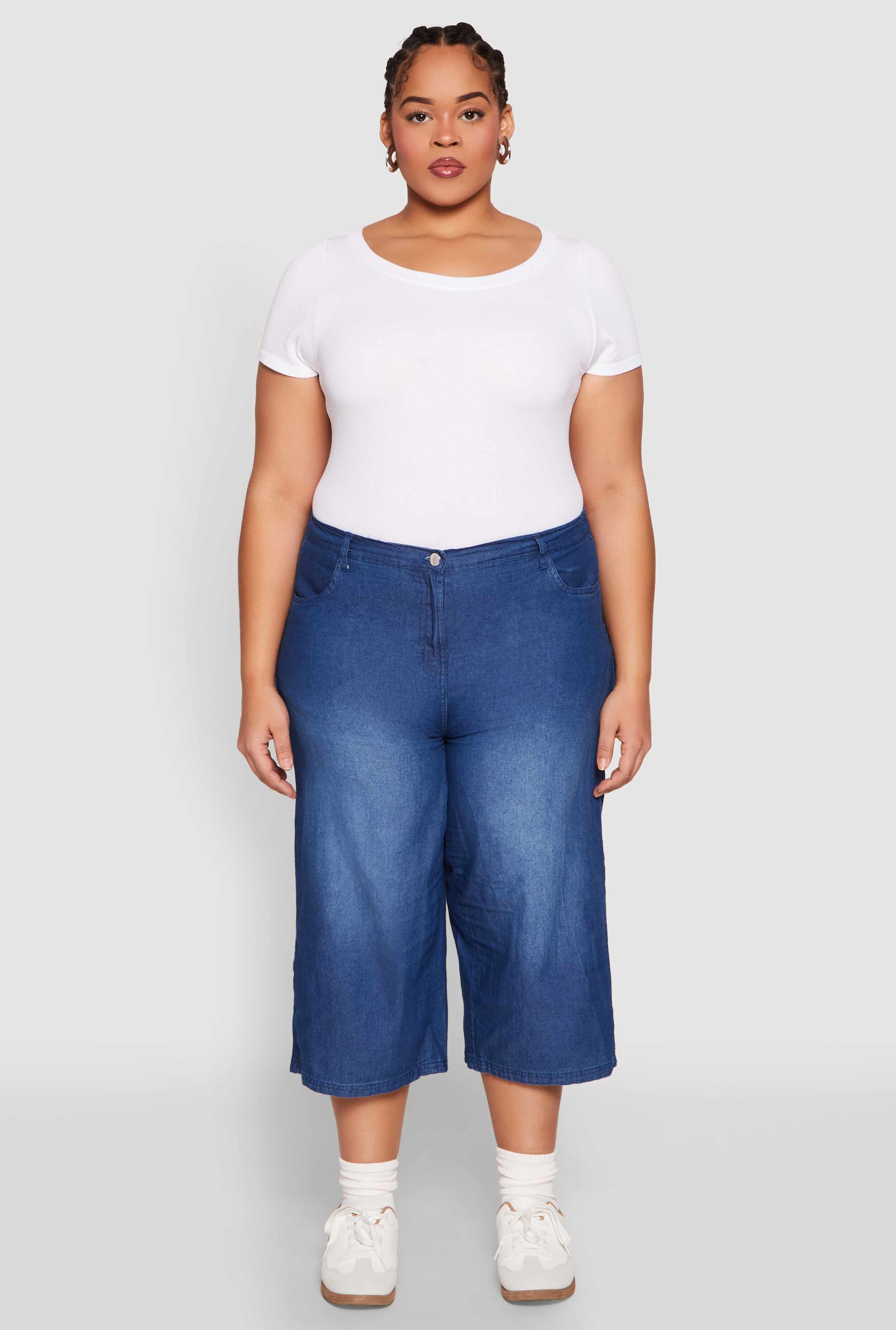 Plus Size Chambray Wide Leg Capri Pants