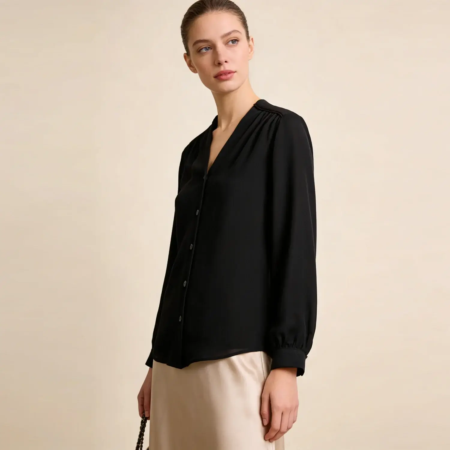 Women's Silk Crepe de Chine Blouse V-Neck