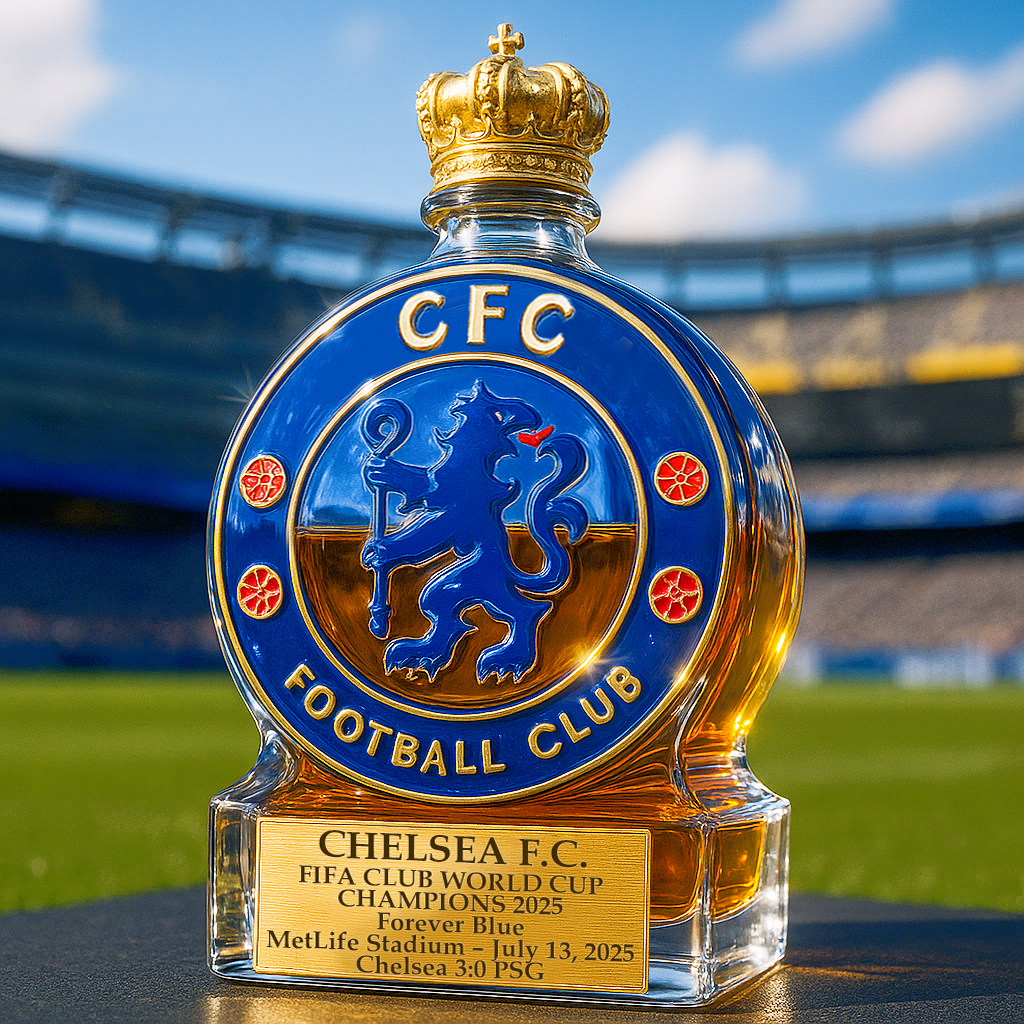 CHELSEA F.C. FIFA CLUB WORLD CUP CHAMPIONS Whiskey Bottle