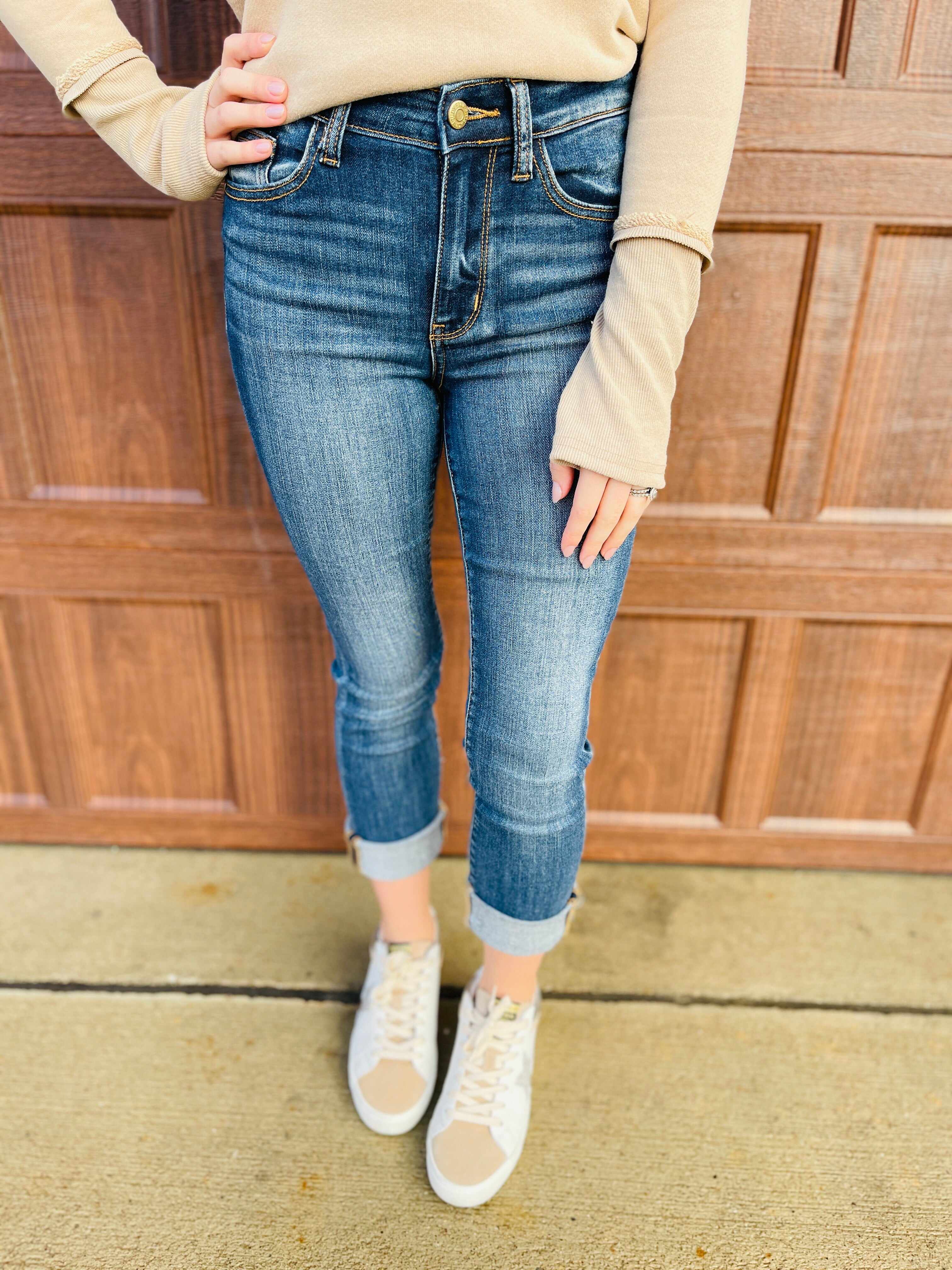 PLUS/REG Two in One Cuff This Way Skinny Jean / Capri