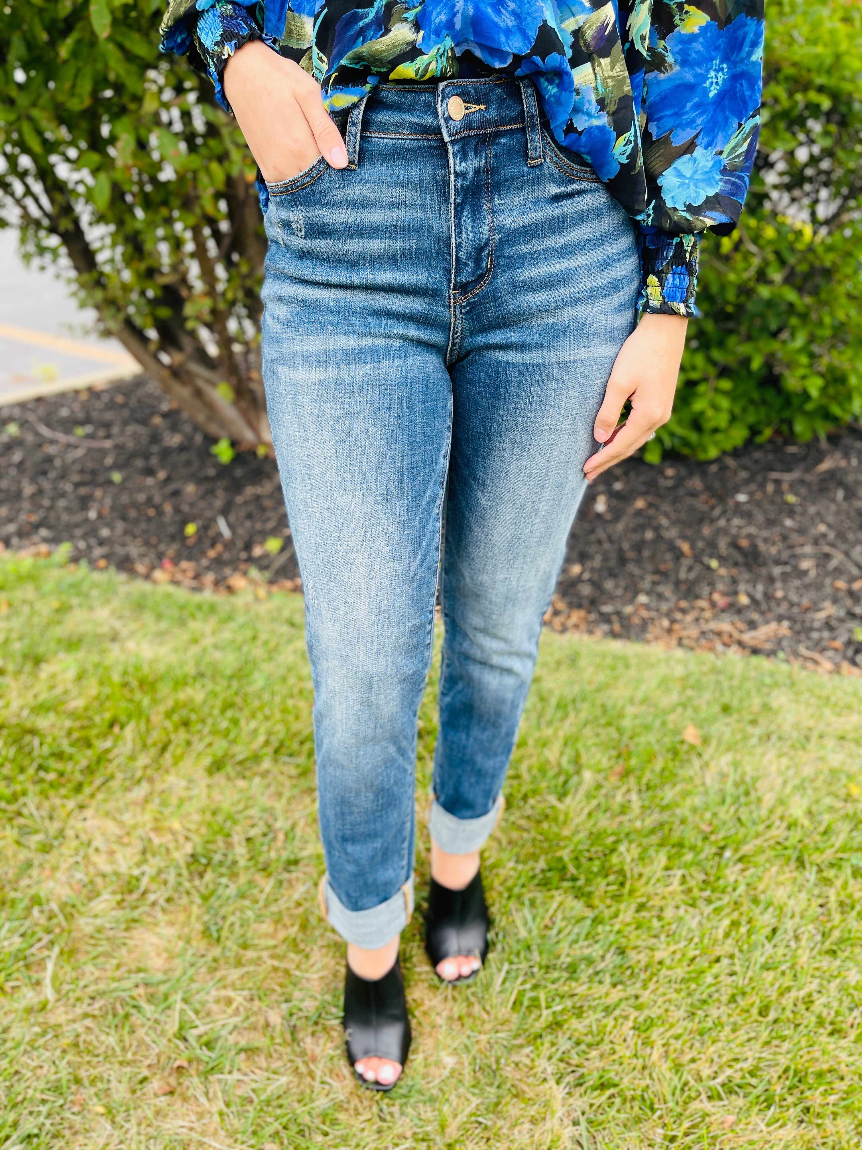 Plus/Reg Nothing Better Boyfriend Jeans
