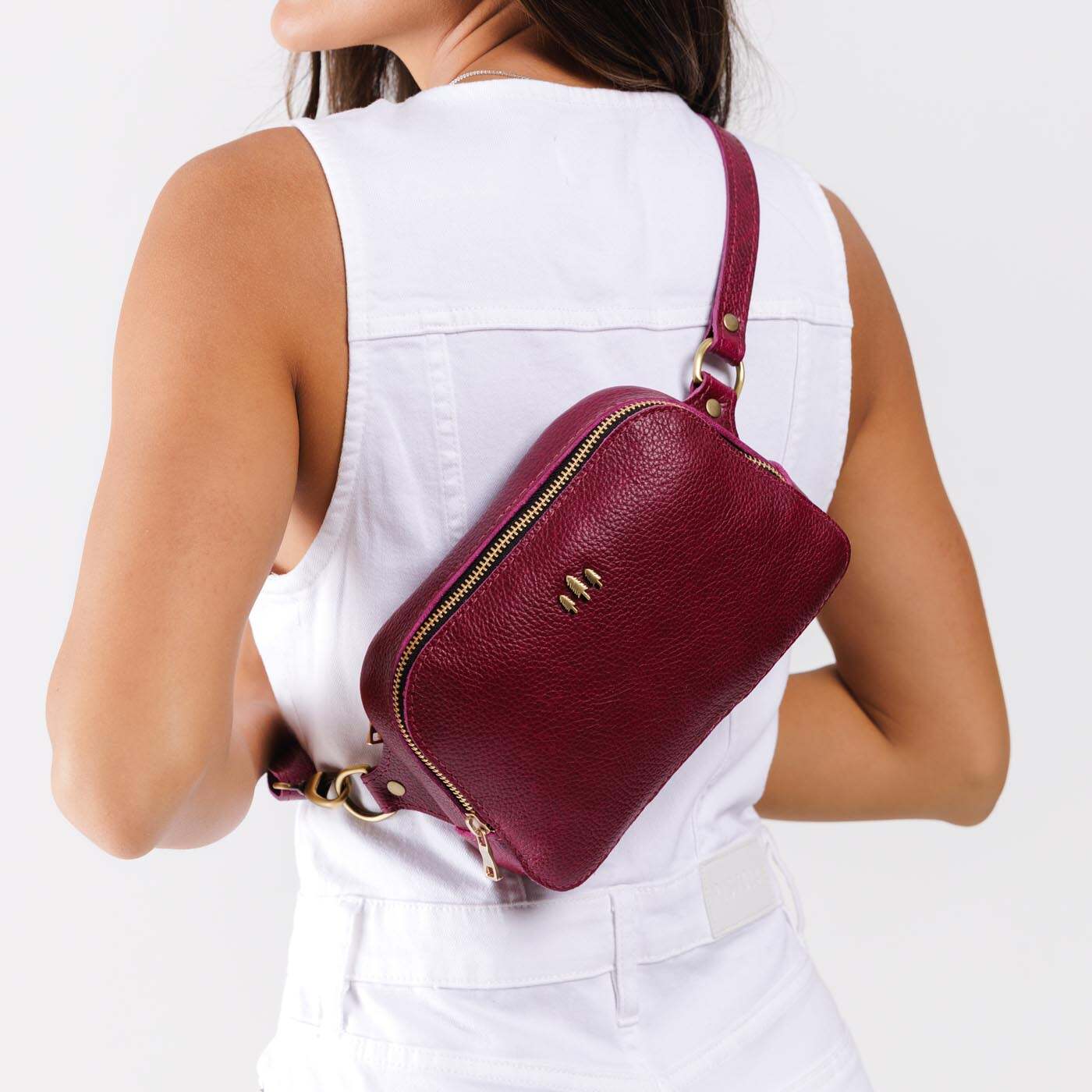 Scarlett Sling Bag