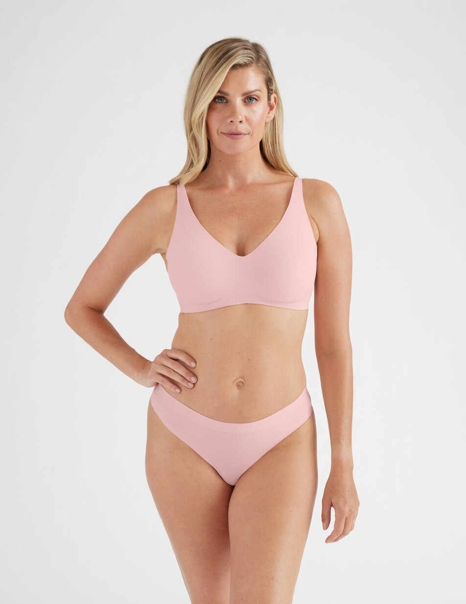 Light Leakproof No-Show Thong