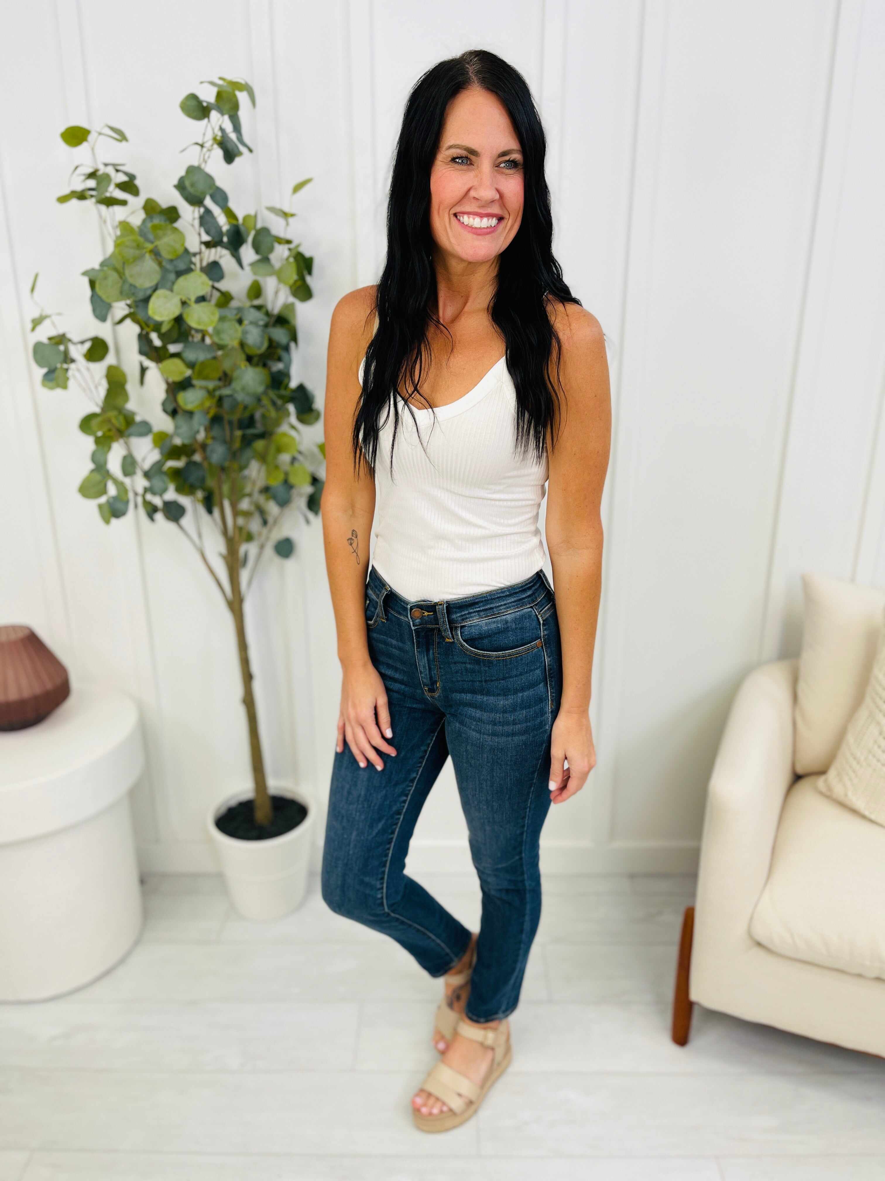 Mid Rise Plus/Reg Everyday Essential Relaxed Fit Jeans - Multiple Inseams!