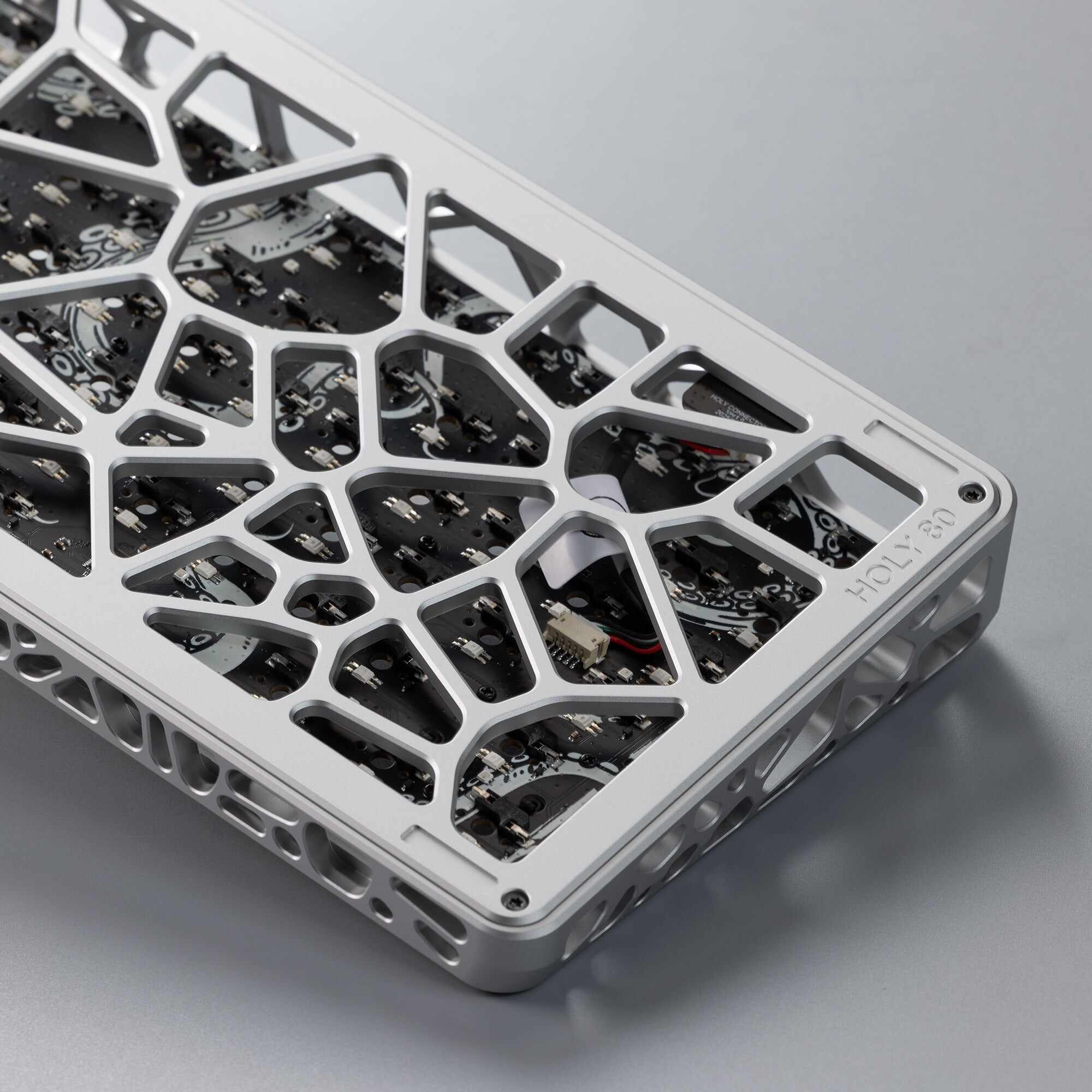 Ready To Use Holy80 Hotswap version with Lucy R2 keycaps