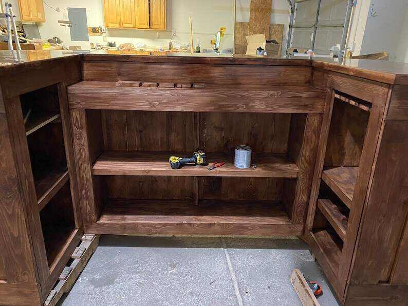 U shape solid wood bar indoor Bar