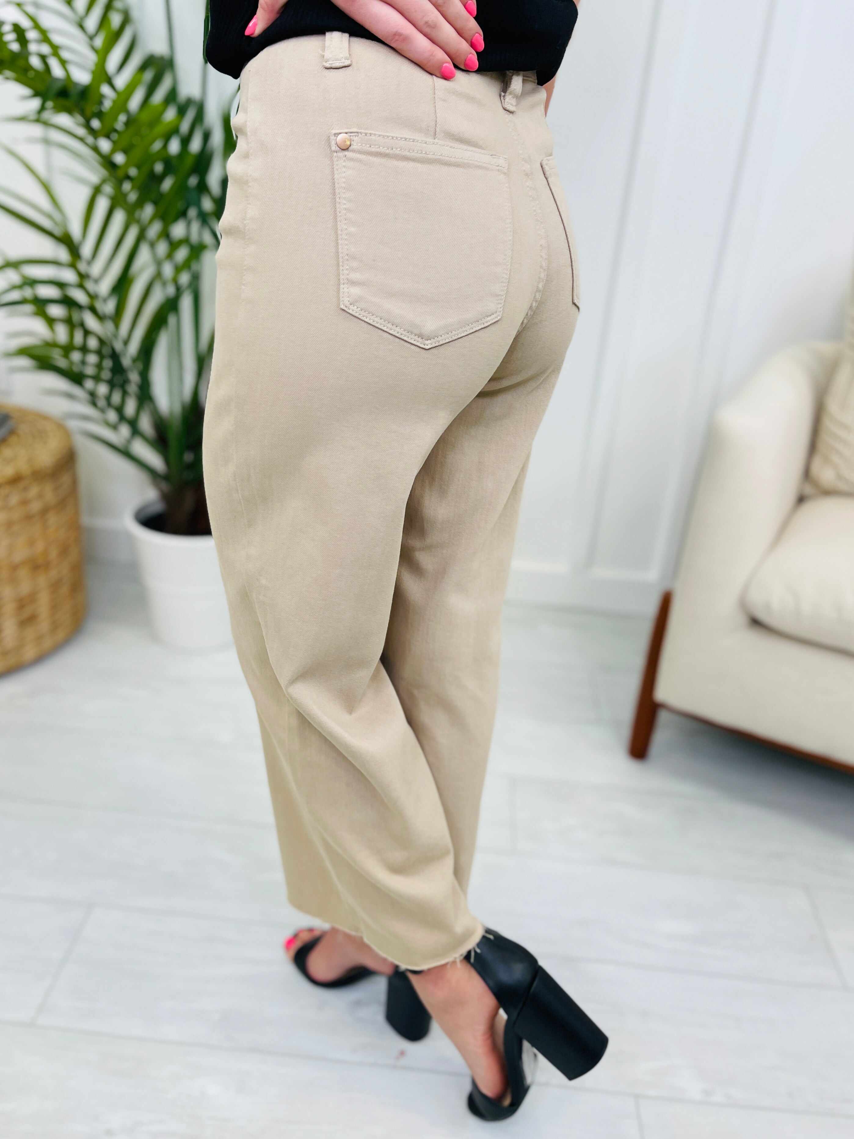 RESTOCK! REG/CURVY Khaki Girl Cropped Wide Leg Jeans